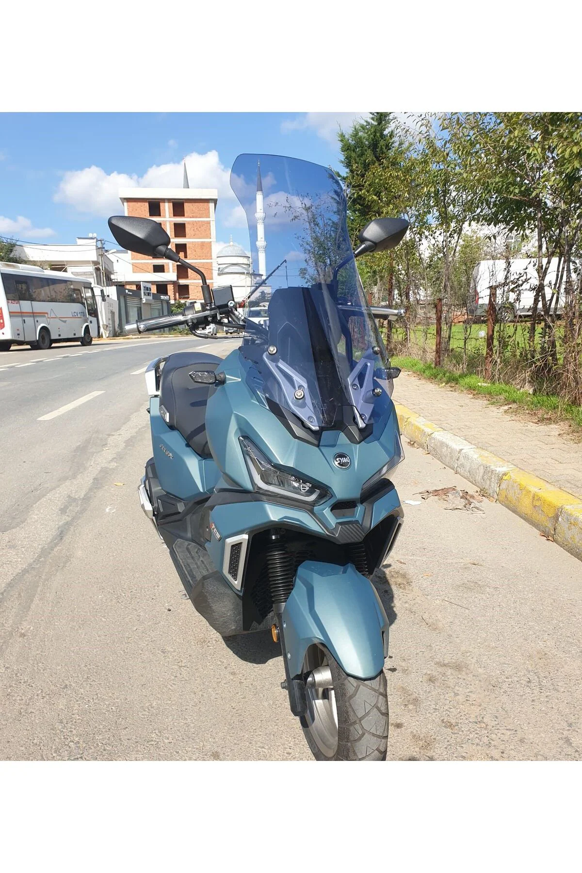 SYM Adx 125 Ön Cam 2023-2026 Model 62cm Füme Renkli 4mm