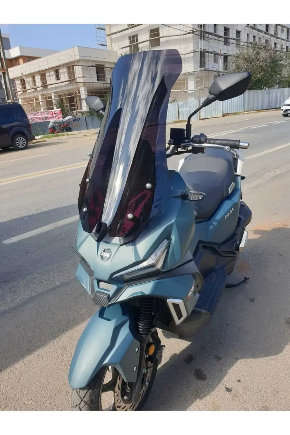 SYM ADX 300 Ön Cam 2024-2025 Model 75cm Siyah Renkli 4mm UZUN