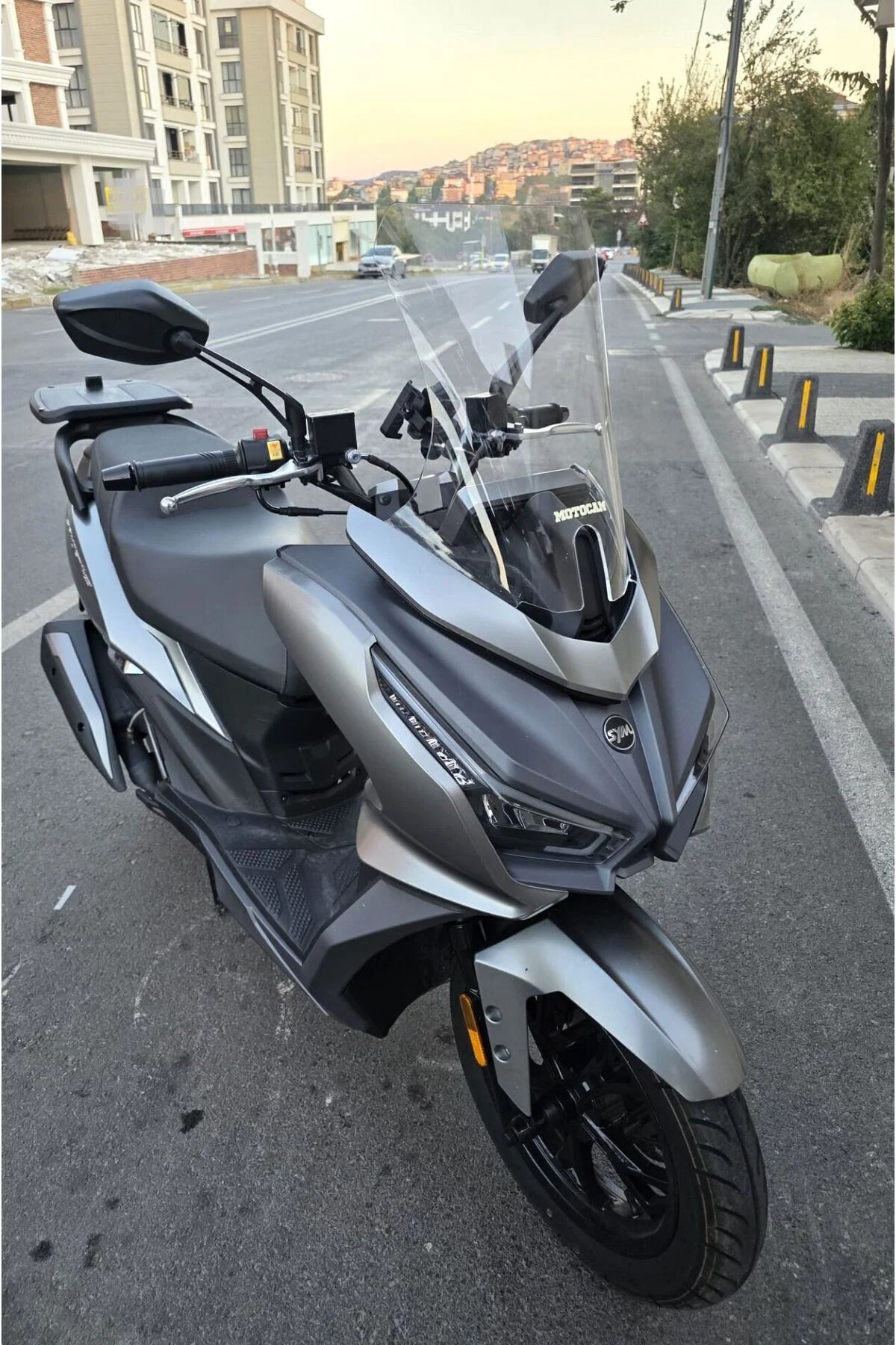 Sym Cruisym 150 GT Ön Cam 2023-2026 Model 45cm Şeffaf Renkli 4mm