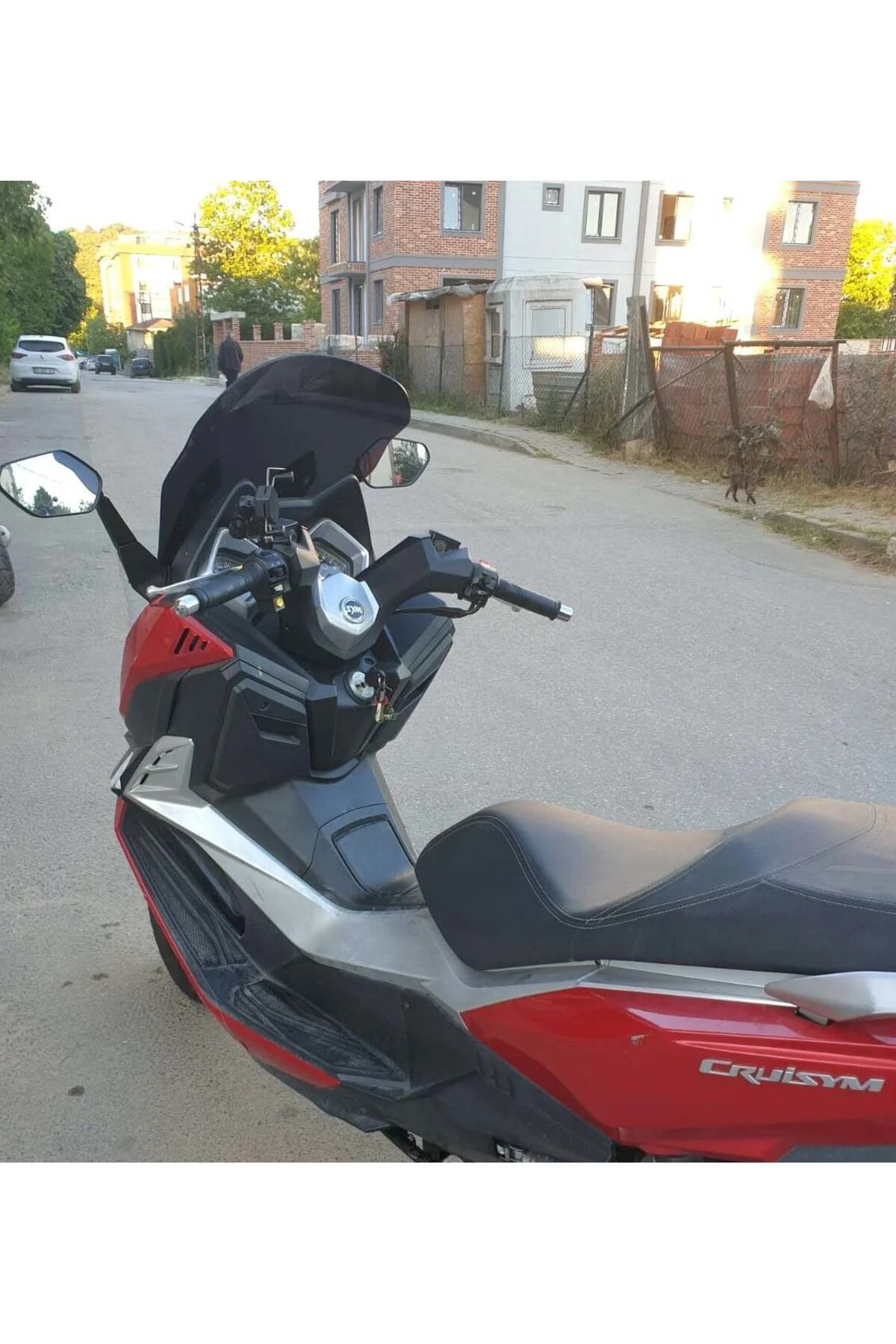 SYM Cruisym 250 İ Ön Cam 2018 Model 57cm Siyah Renkli 4mm UZUN