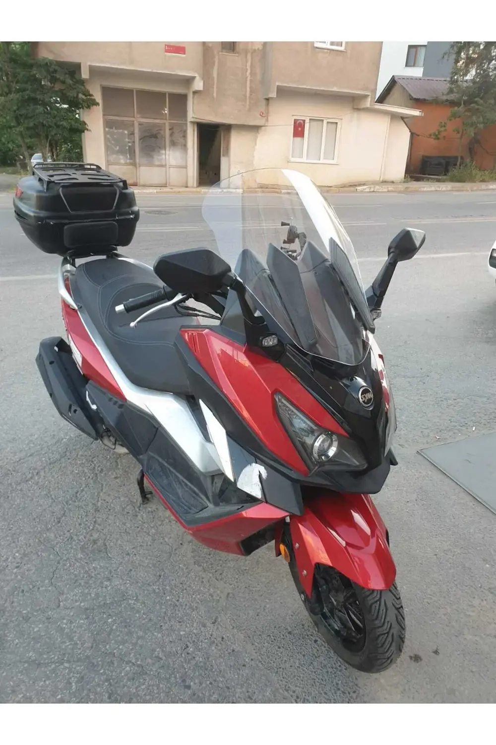Sym Cruisym 250 Ön Cam 2018 Model 57cm Şeffaf Renkli 4mm Uzun Cam