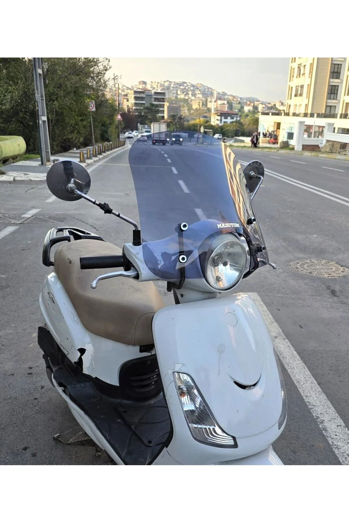 SYM Fiddle III 125 Ön Cam 2016-2022 Model 44cm Füme Renkli APARAT