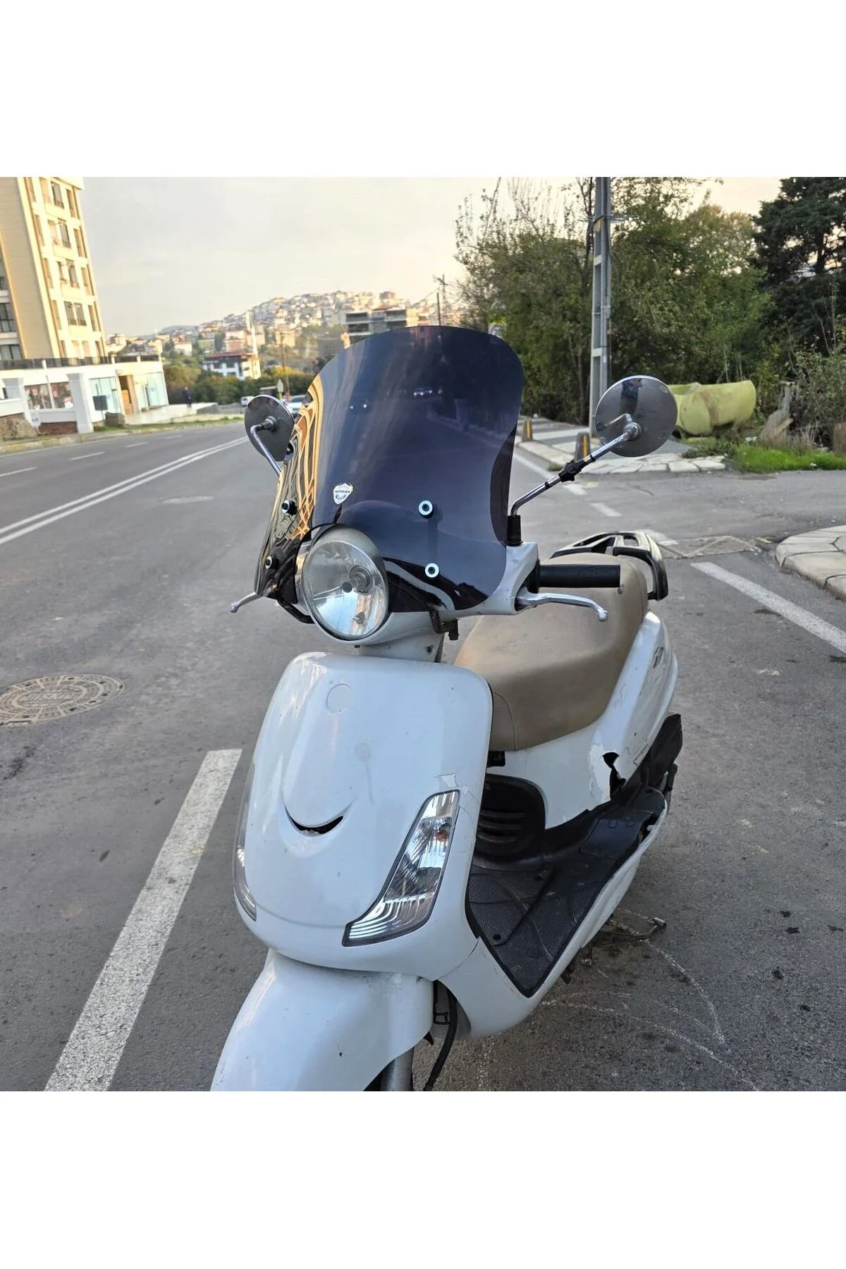 SYM Fiddle IV 125 Ön Cam 2023-2024 Model 44cm Siyah Renkli APARAT