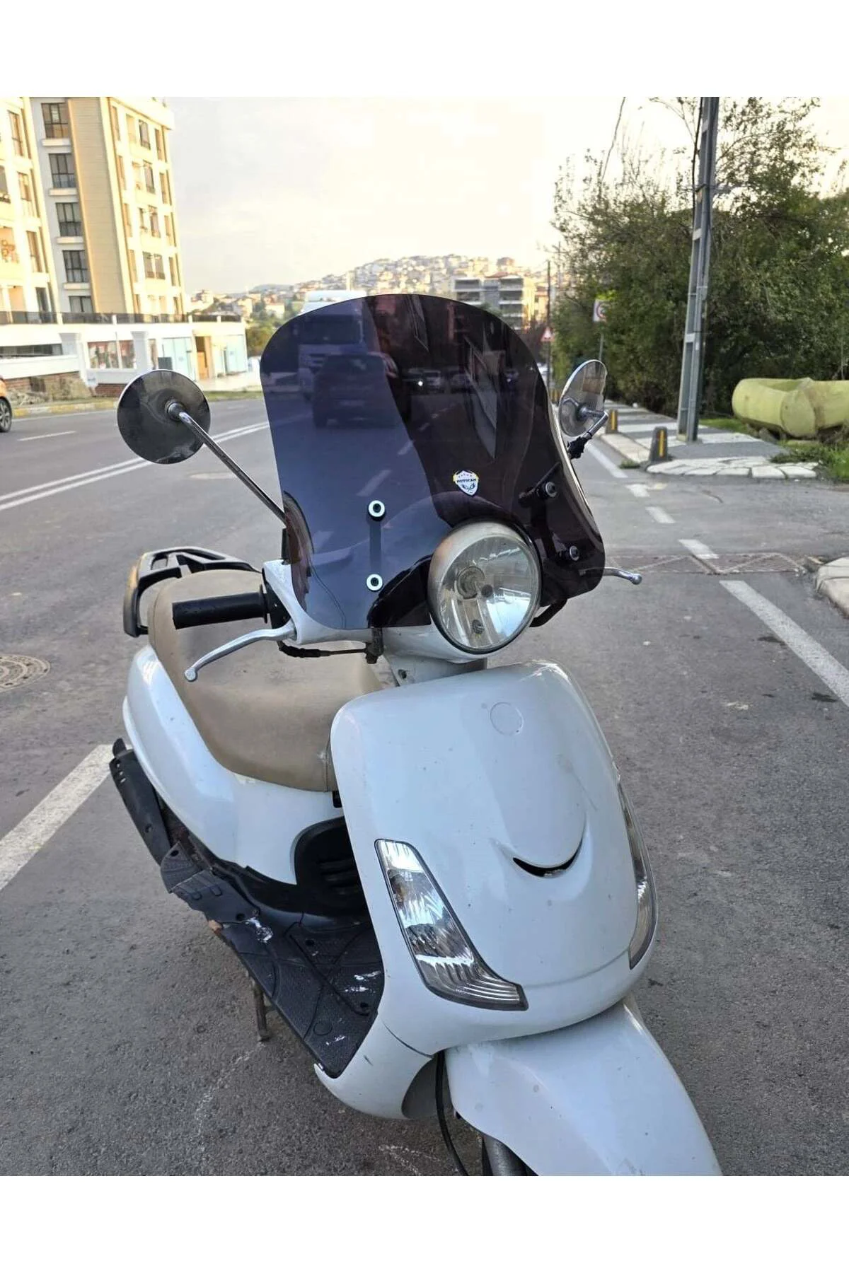 SYM Fiddle IV 125 Ön Cam 2023-2024 Model 44cm Siyah Renkli APARAT
