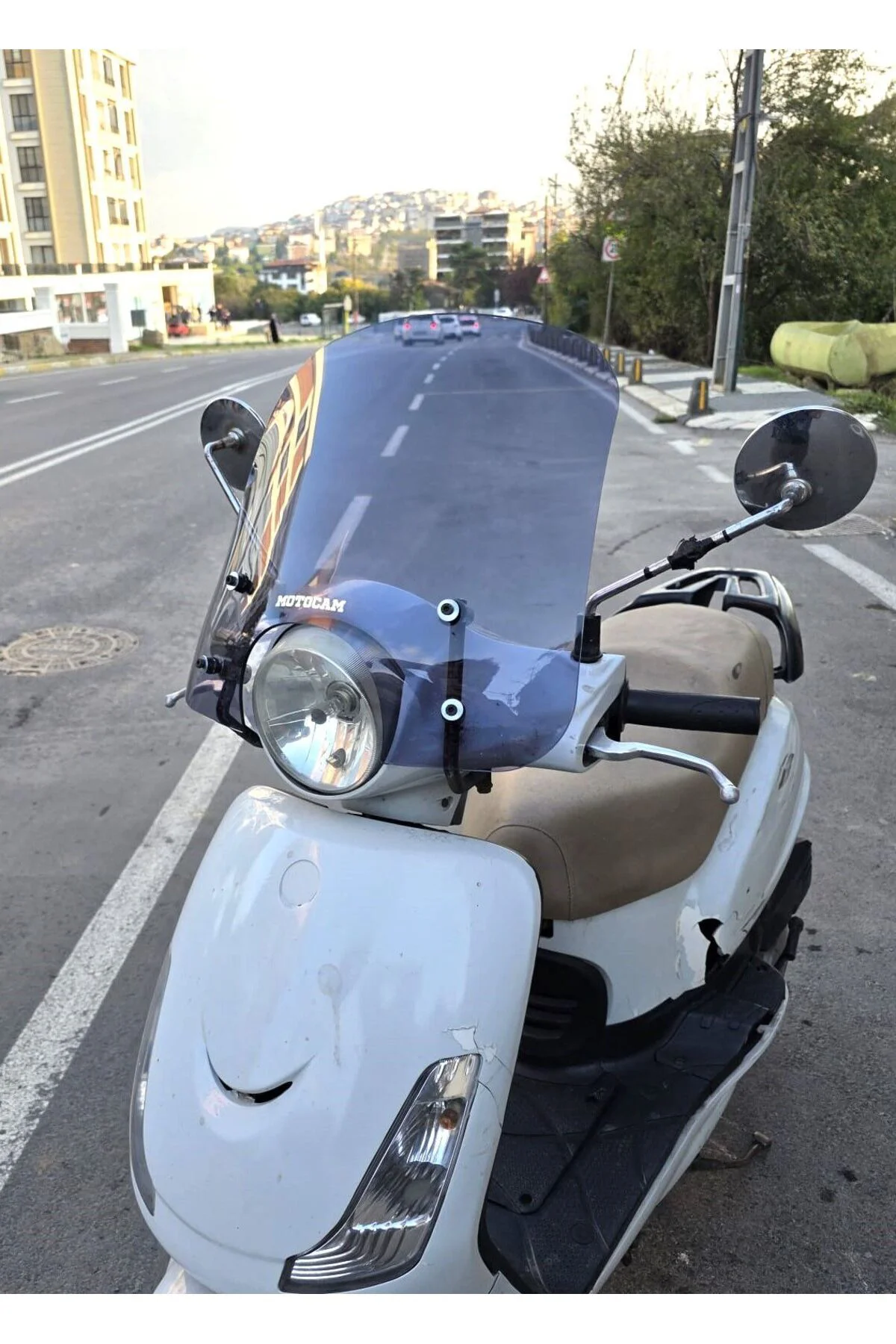 SYM Fiddle IV 125 Ön Cam 2023-2024 Model 44cm Füme Renkli APARATS