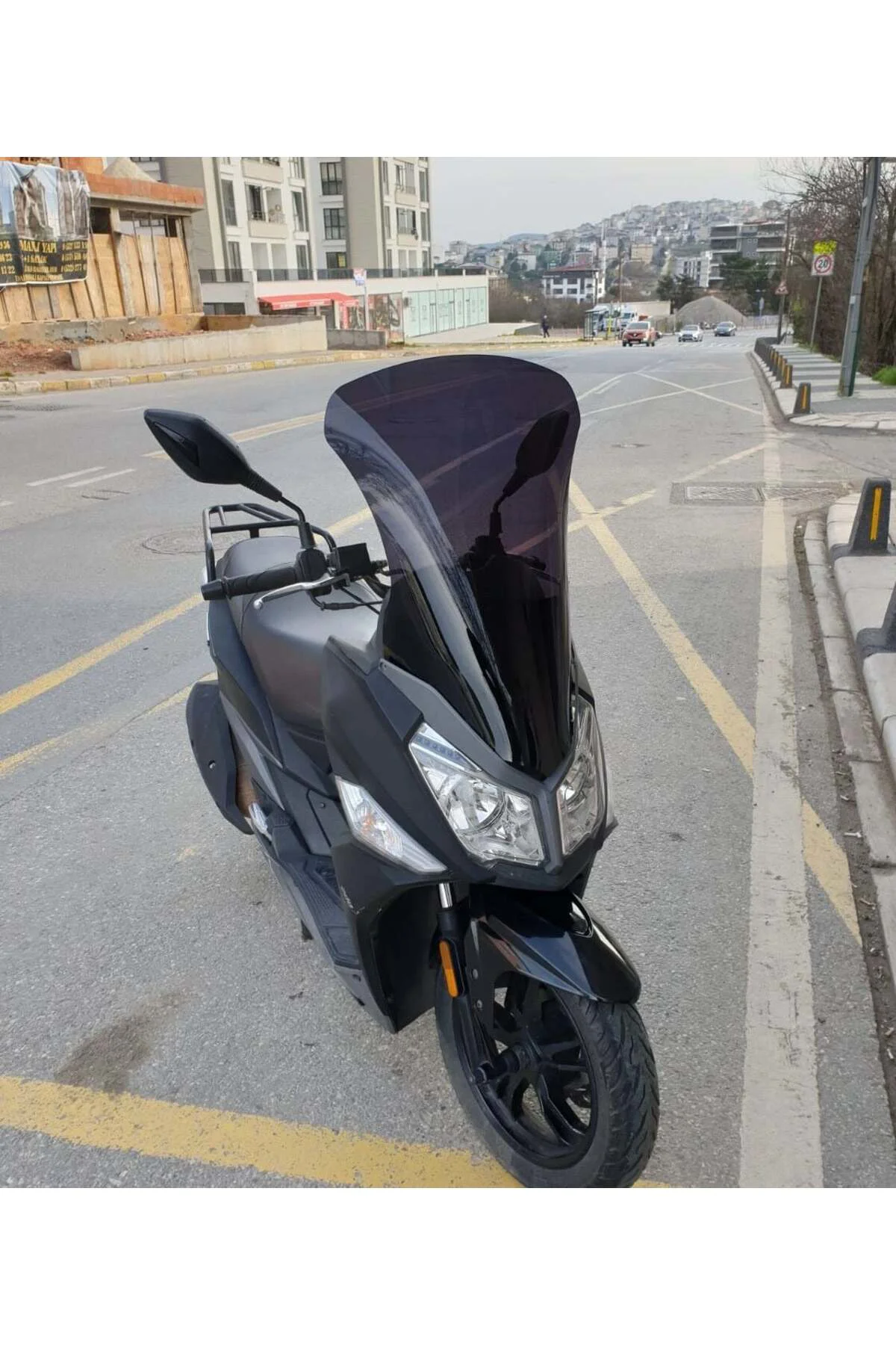 SYM JET 14 125 Ön Cam 2017-2026 Model 65cm Siyah Renkli 4mm UZUN