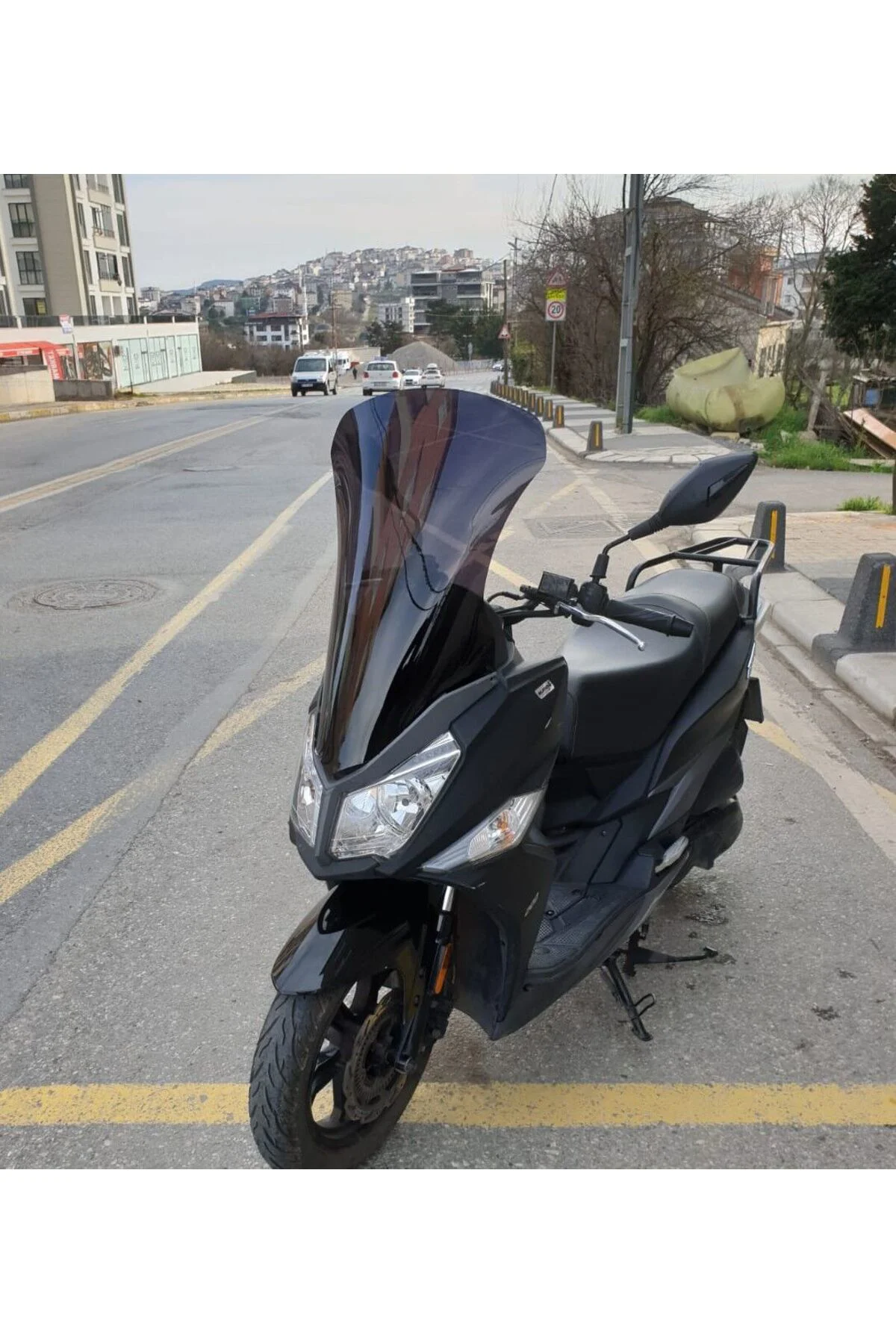 SYM JET 14 125 Ön Cam 2017-2026 Model 65cm Siyah Renkli 4mm UZUN