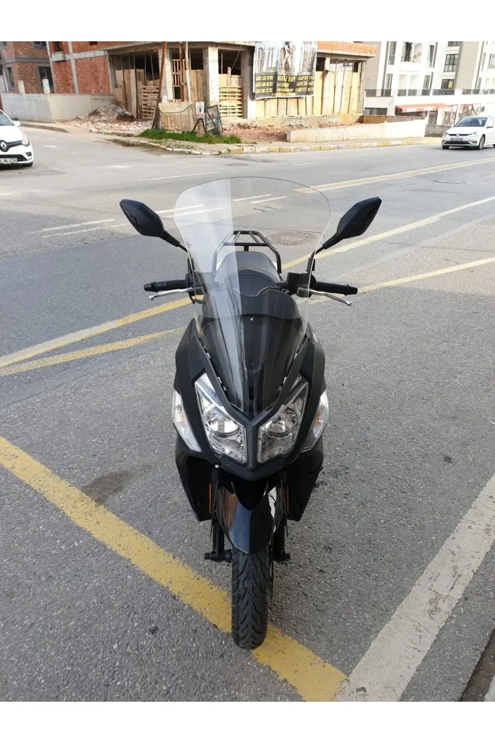 SYM JET 14 200 Ön Cam 2017-2025 Model 74cm Şeffaf Renkli 4mm UZUN