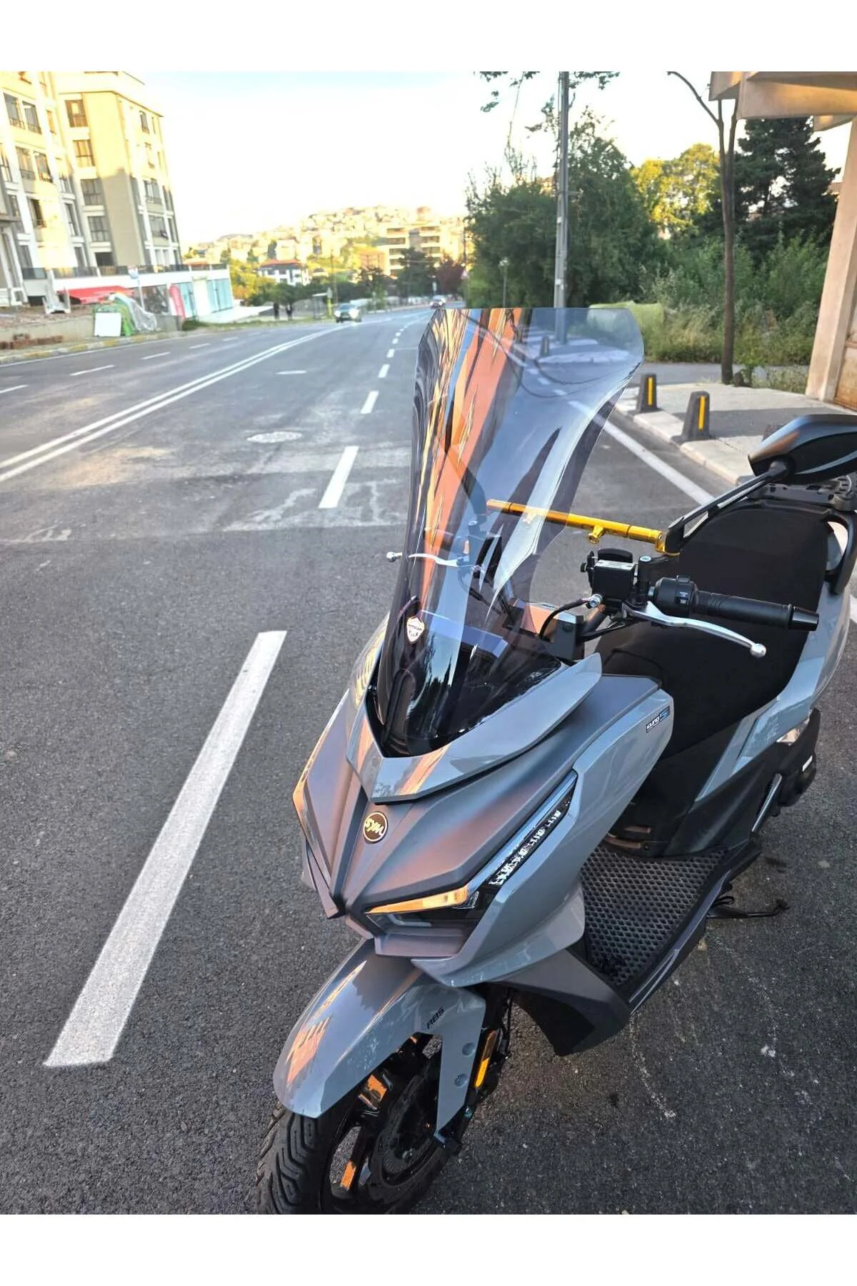 Sym JET 14 EVO 200 PLUS Ön Cam 2023-2026 Model 58cm Füme Renkli 4