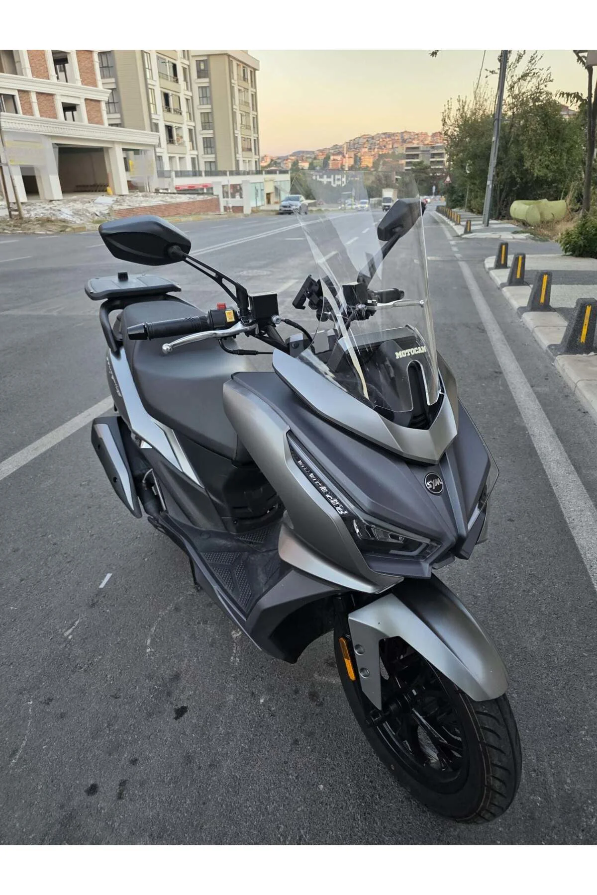 Sym JET 14 EVO 200 PLUS Ön Cam 2023-2026 Model 45cm Şeffaf Renkli