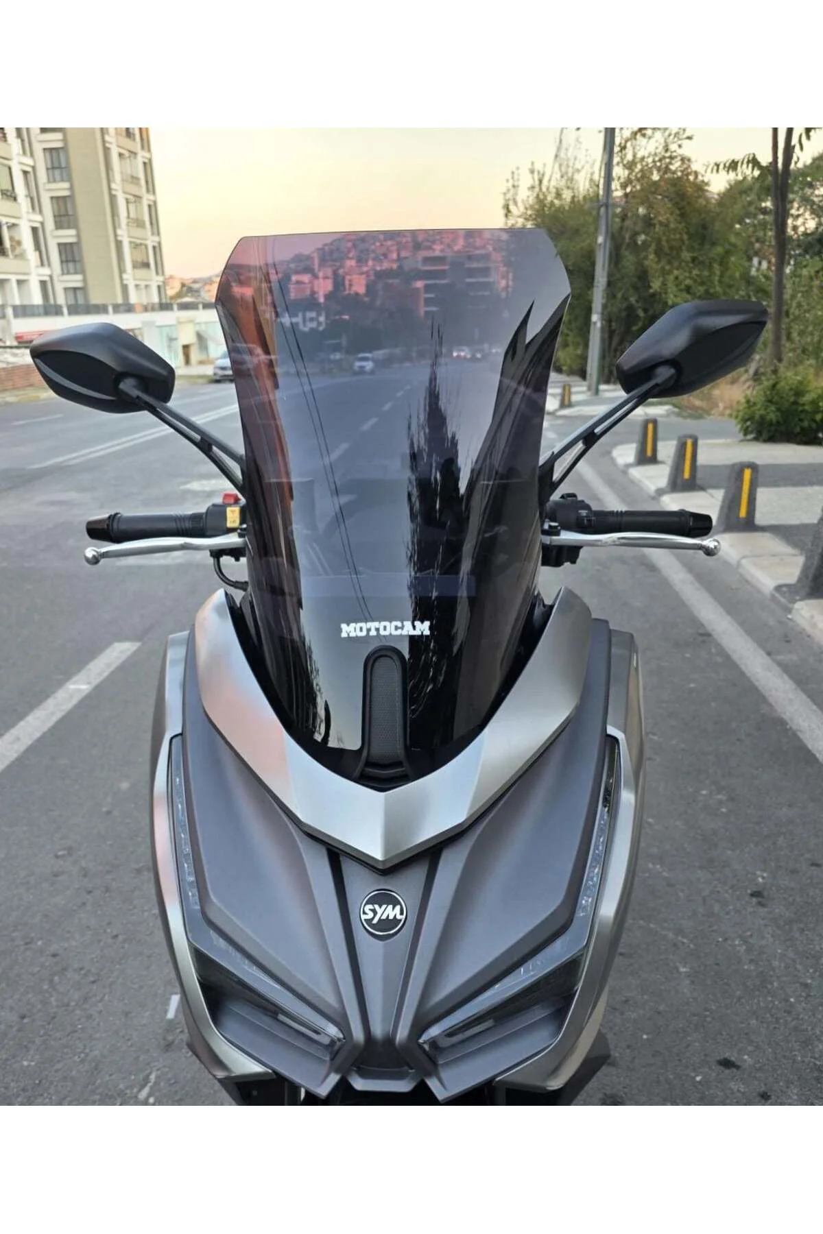 Sym JET 14 EVO 200 PLUS Ön Cam 2023-2026 Model 45cm Siyah Renkli 