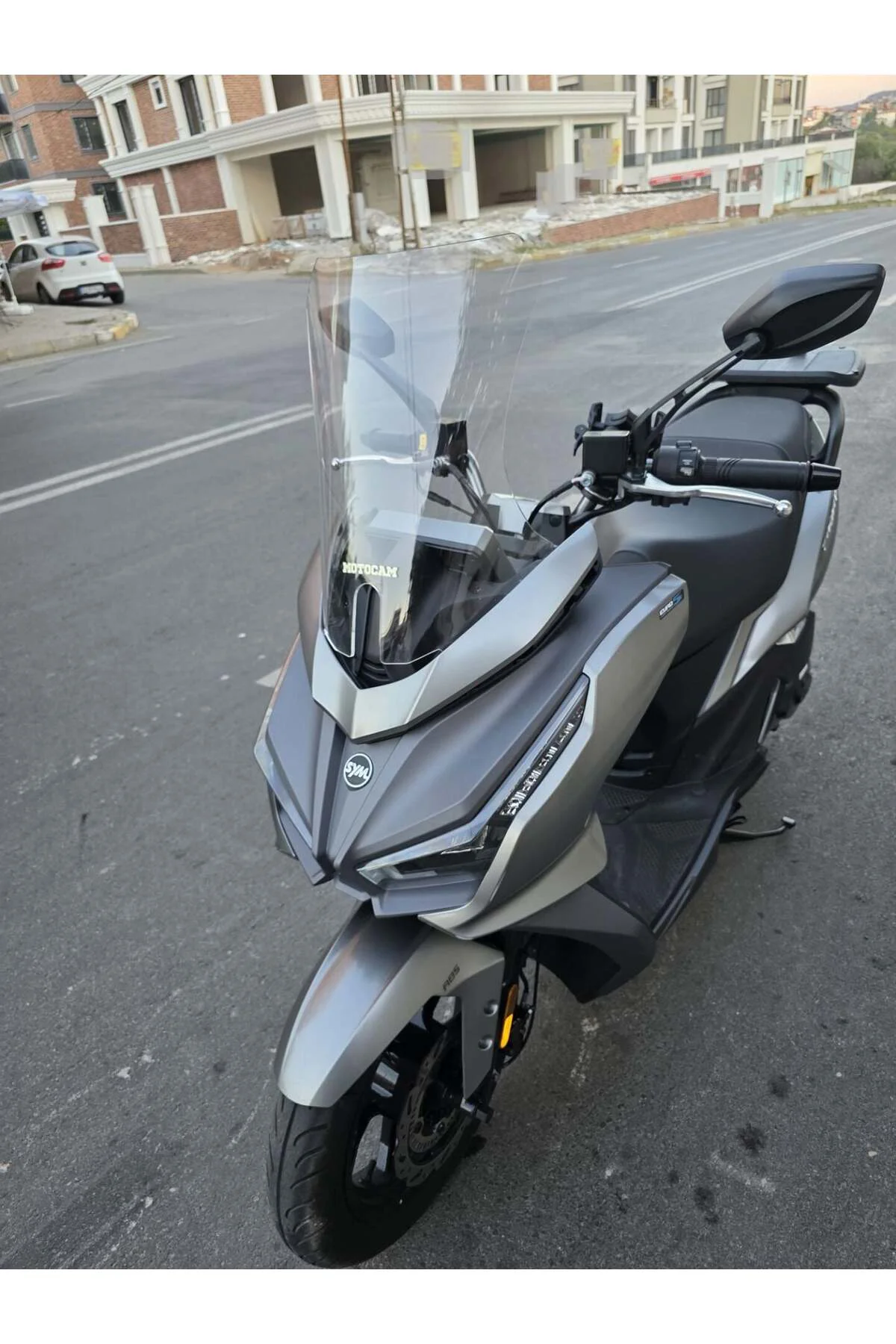 Sym JET 14 EVO 200 PLUS Ön Cam 2023-2026 Model 45cm Şeffaf Renkli