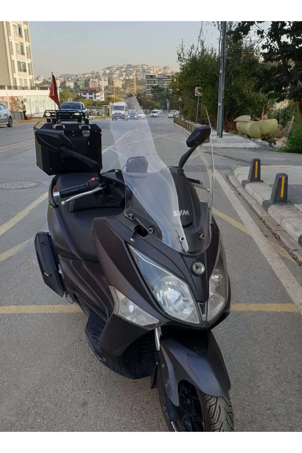 SYM Joymax 250 İ Ön Cam 2013-2016 Model 65cm Şeffaf Renkli 4mm OR