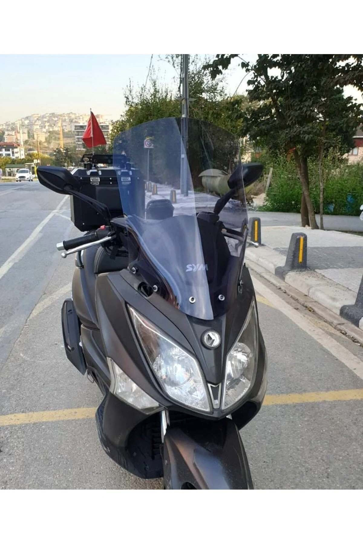 SYM Joymax 250 İ Ön Cam 2013-2016 Model 75cm Füme Renkli 4mm UZUN