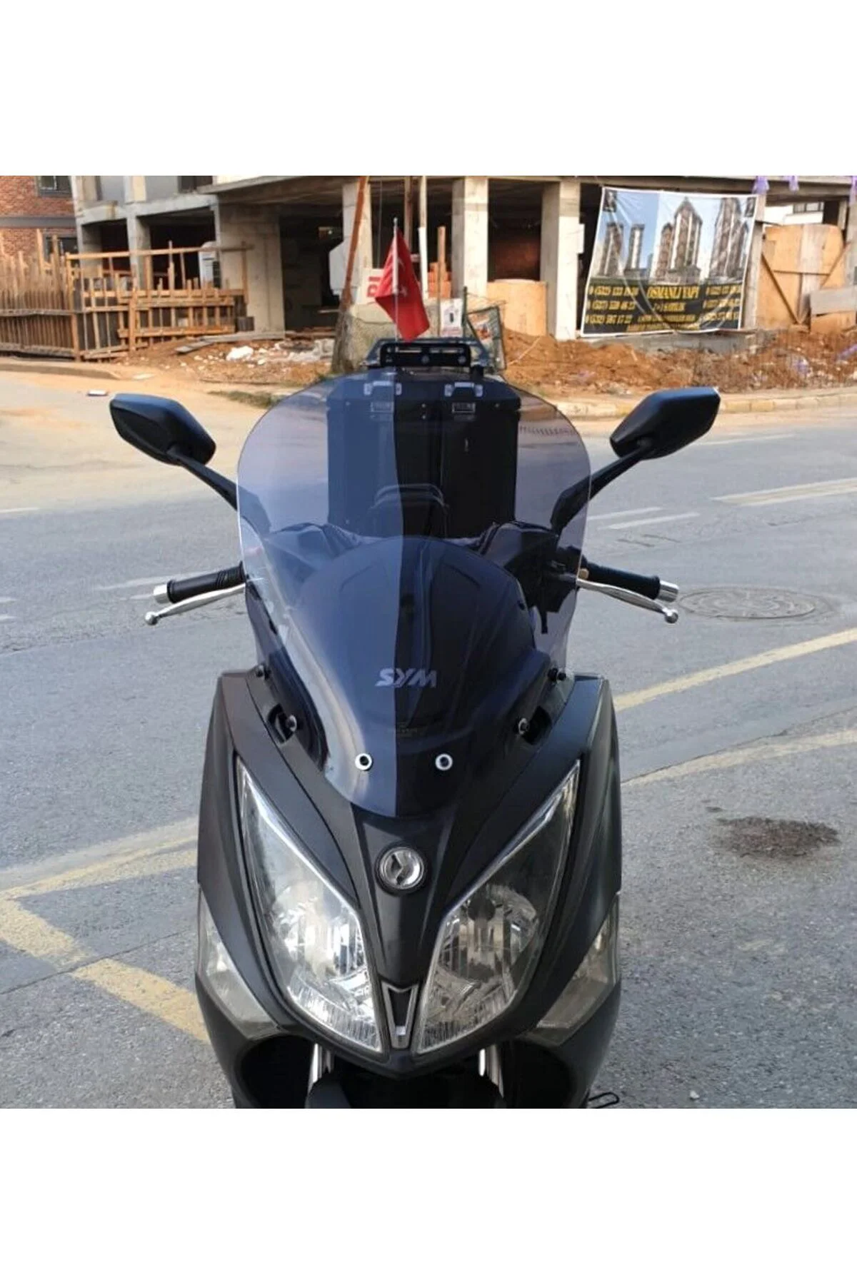 SYM Joymax 250 İ Ön Cam 2013-2016 Model 54cm Füme Renkli 4mm SPOR
