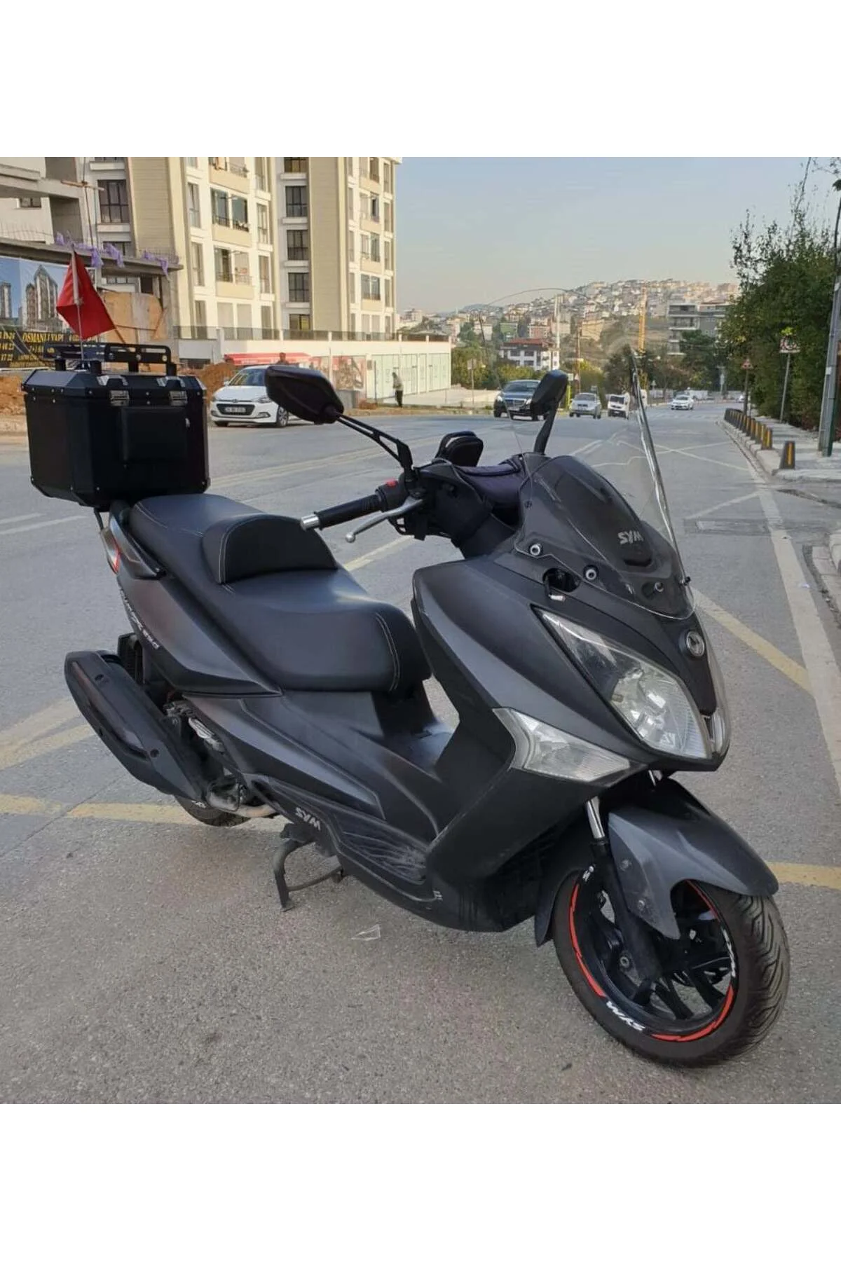 SYM Joymax 250 İ Ön Cam 2013-2016 Model 65cm Şeffaf Renkli 4mm OR