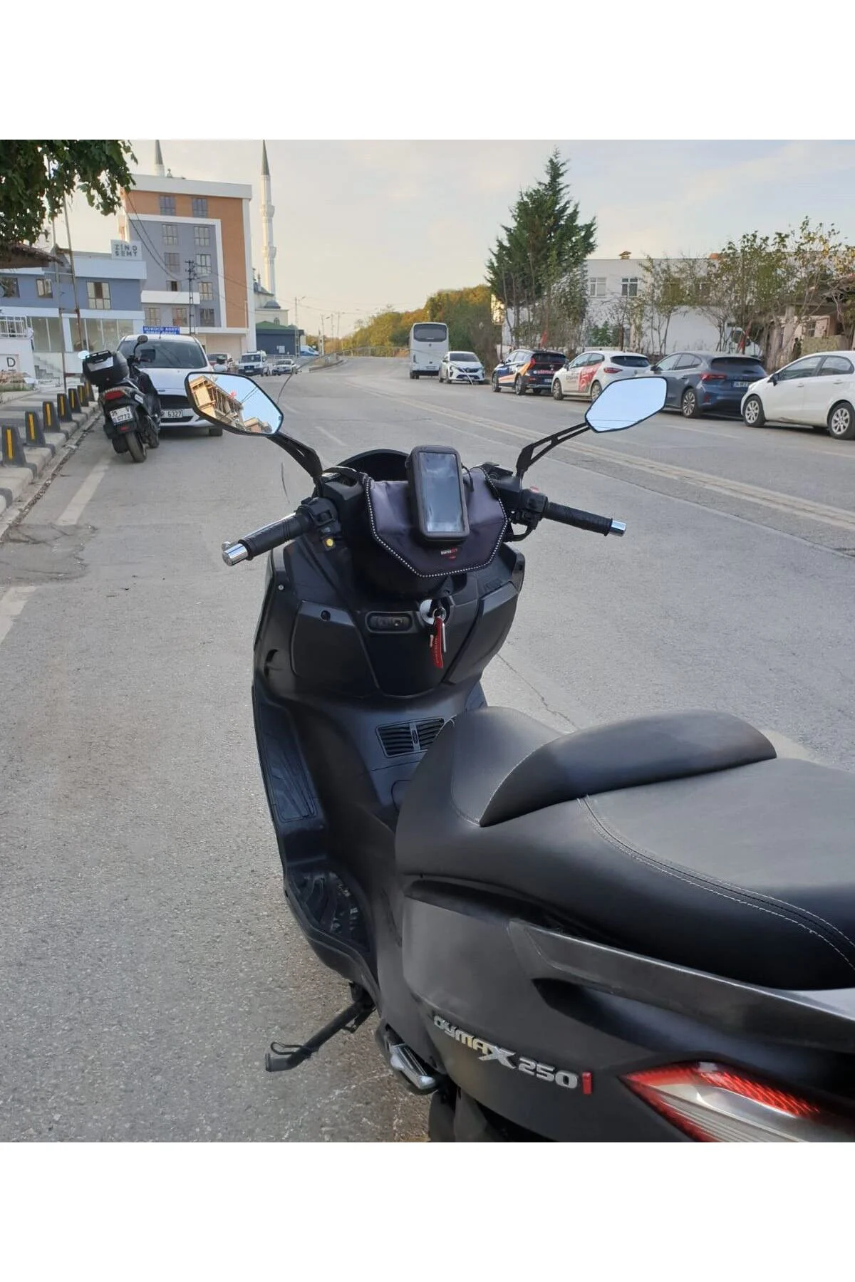 SYM Joymax 250 İ Ön Cam 2013-2016 Model 54cm Şeffaf Renkli 4mm SP