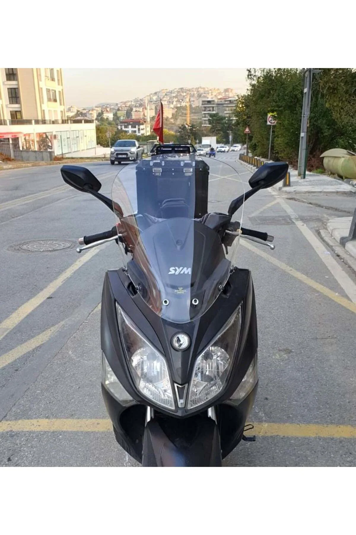 SYM Joymax 250 İ Ön Cam 2013-2016 Model 54cm Şeffaf Renkli 4mm SP