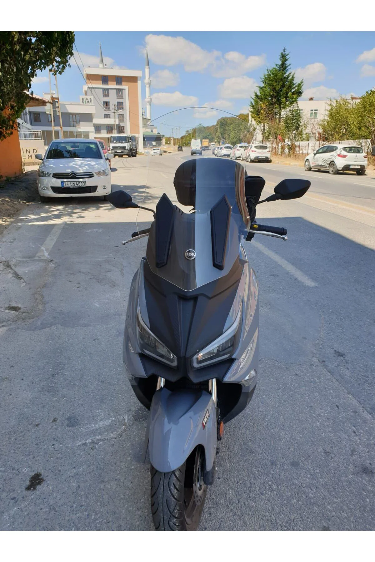 SYM Joymax Z Plus Ön Cam 2023-2026 Model 70cm Şeffaf Renkli 4mm