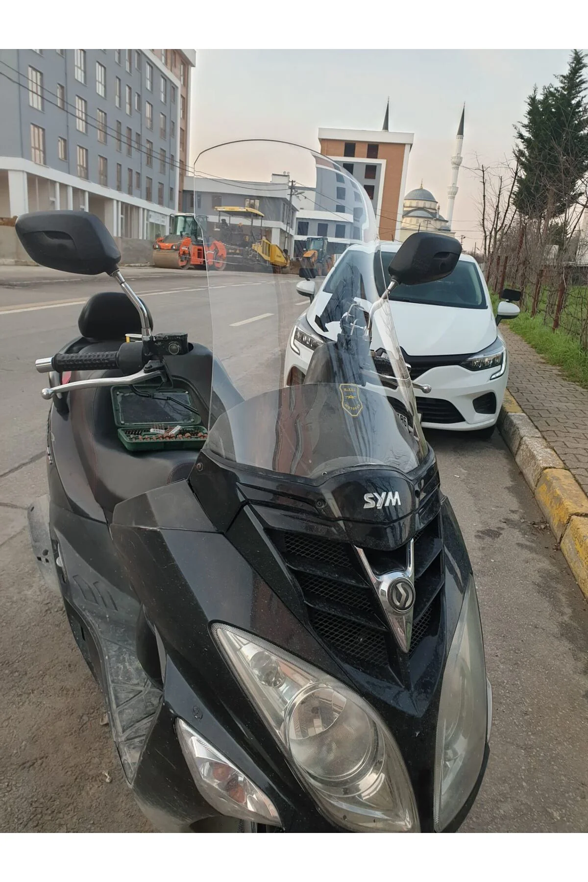 SYM Joyride 200 Ön Cam 2009-2018 Model 53cm Şeffaf Renkli 4mm