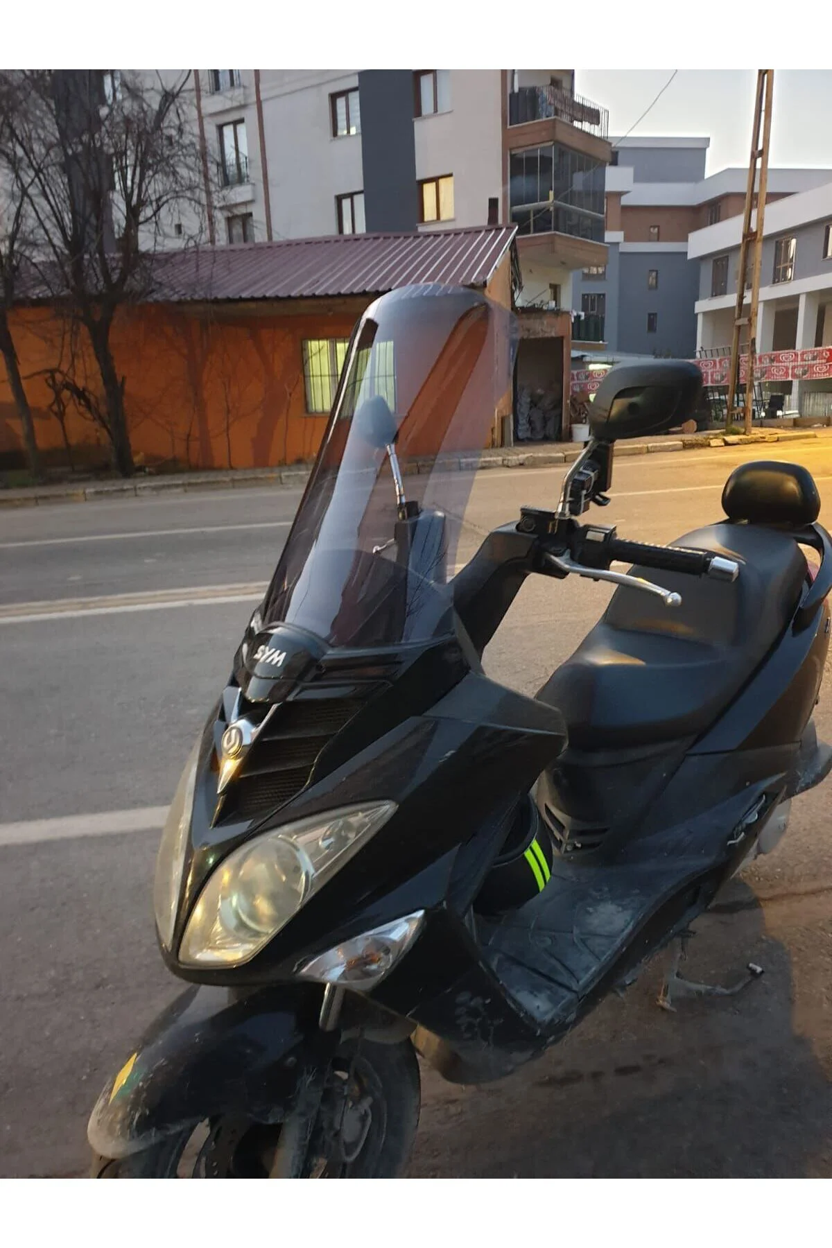 SYM Joyride 200 Ön Cam 2009-2018 Model 53cm Füme Renkli 4mm