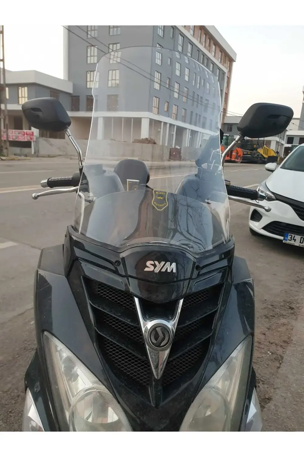 Sym Joyride 200 Ön Cam 2009 2018 Model 53cm Şeffaf Renkli 4mm