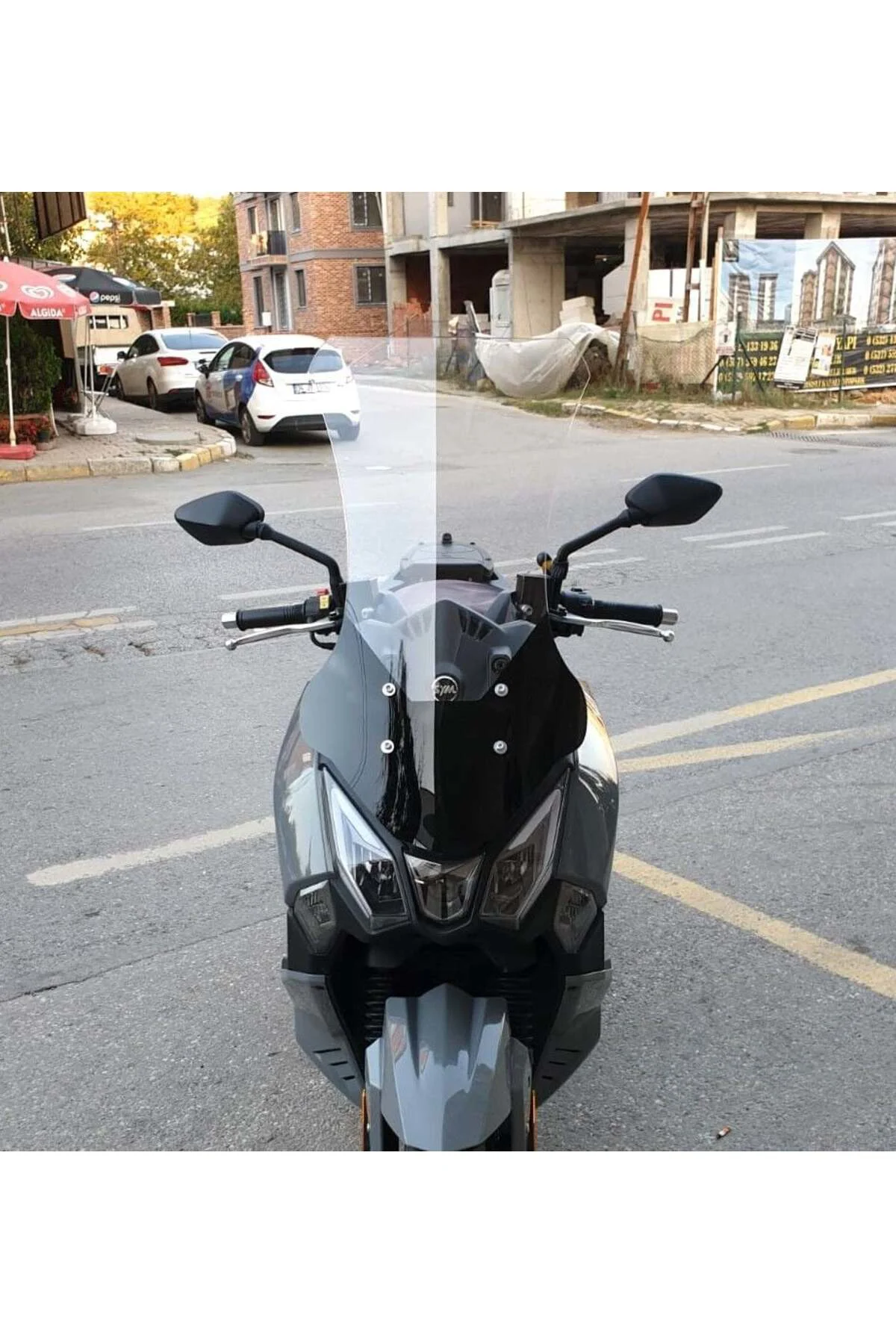 SYM Joyride 300 Ön Cam 2023-2026 Model 75cm Şeffaf Renkli 4mm UZU