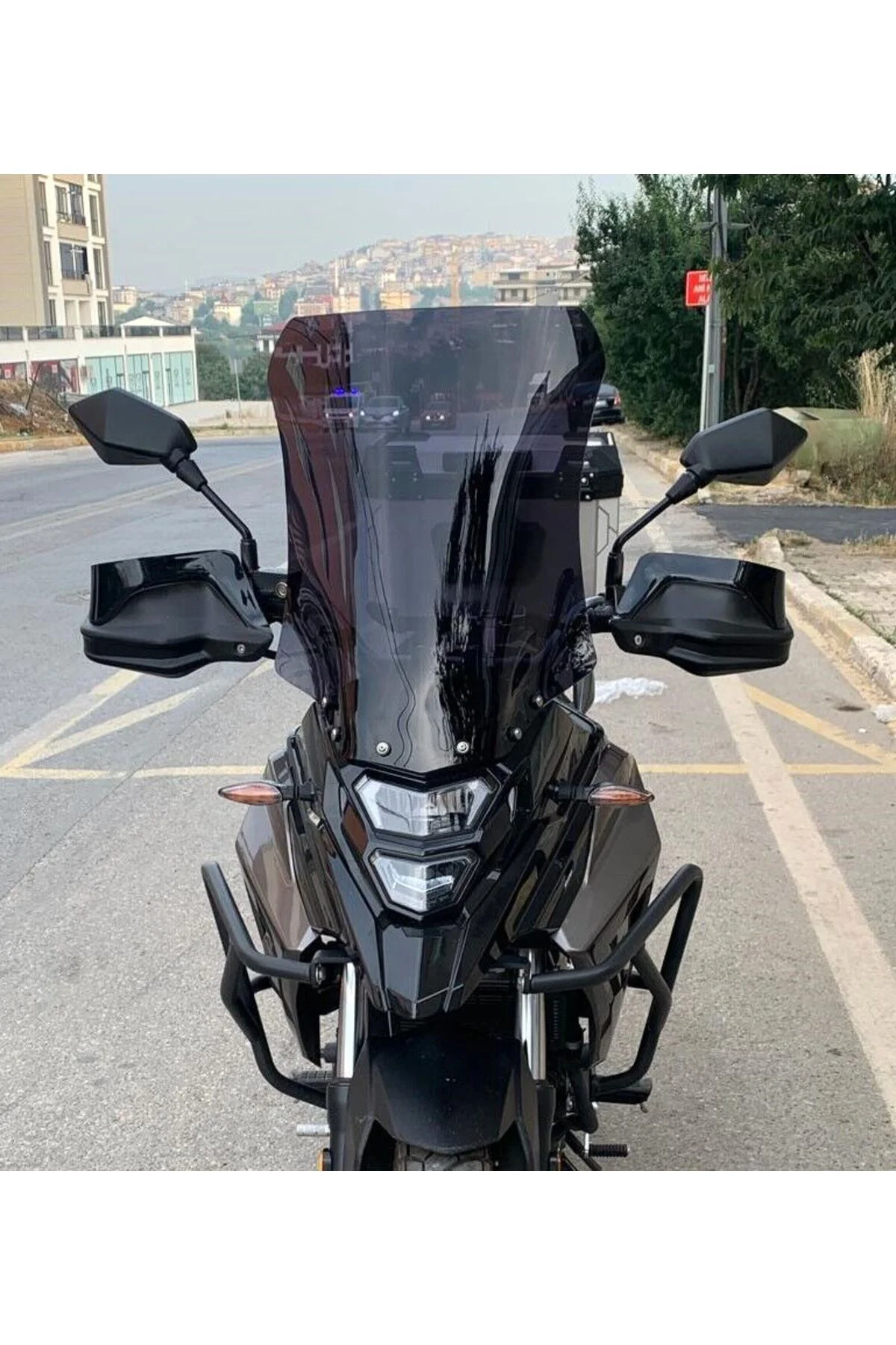 SYM NHT 200 Ön Cam 2023-2026 Model 50cm Siyah Renkli 4mm