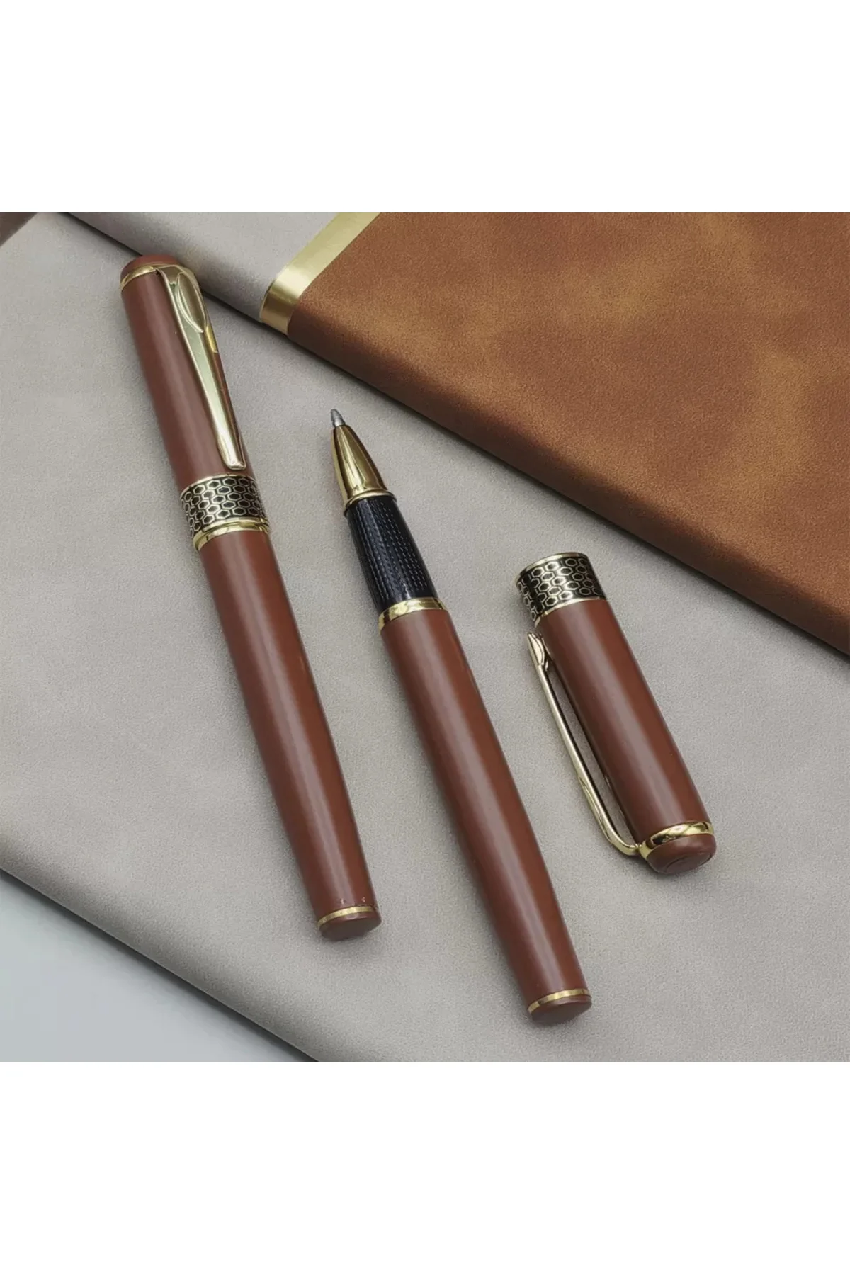 Taba Rengi Gold Detaylı Termo Deri Defter Ve Metal Roller Kalem H