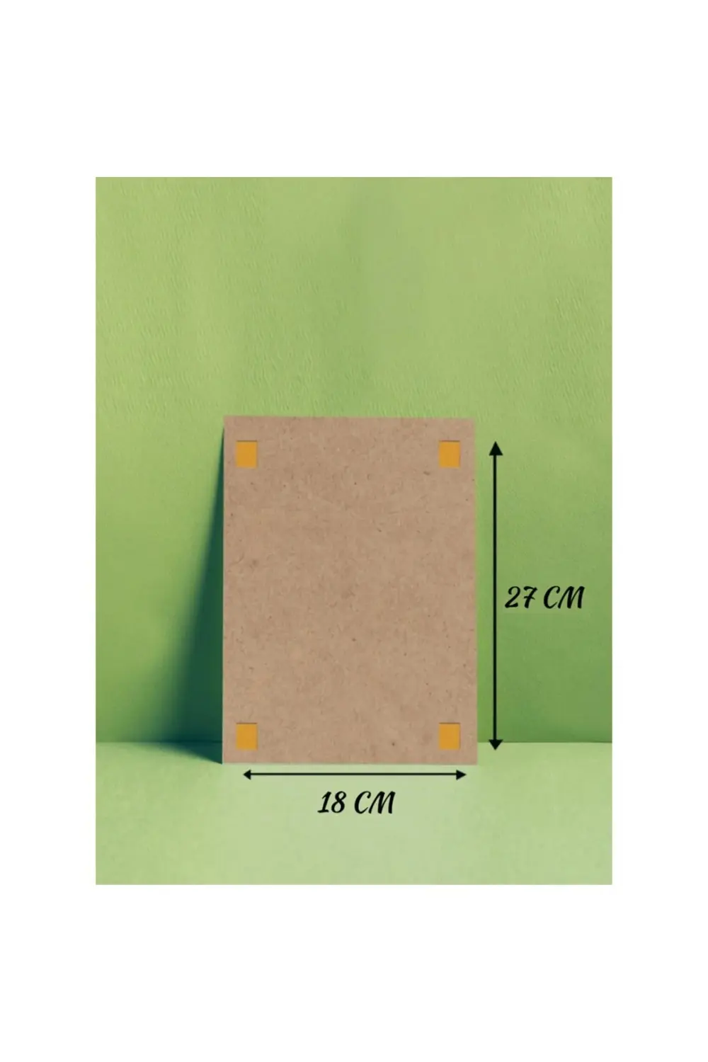 Taç Heykel Ahşap Poster (27x18)