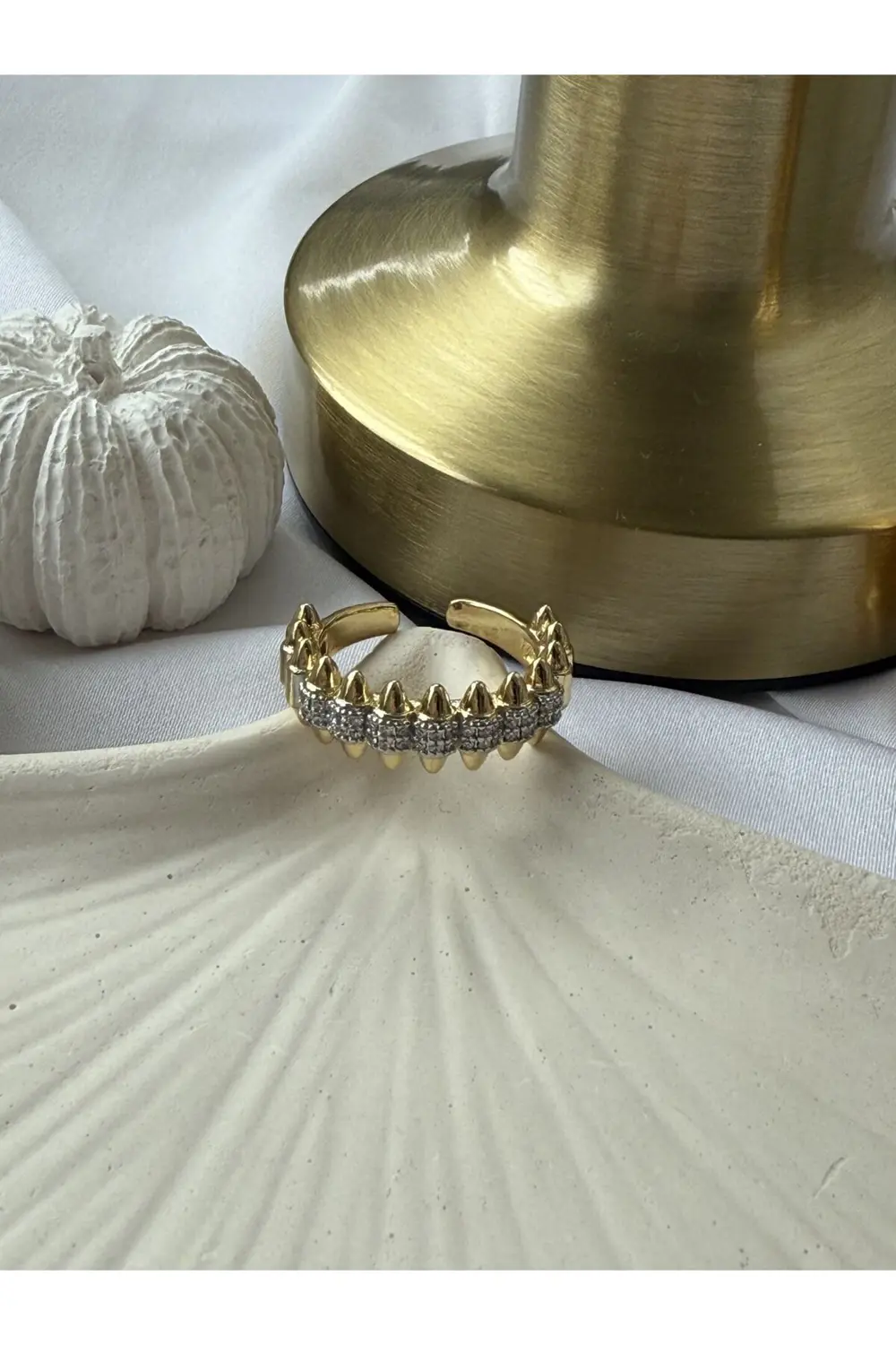 Atelier Emine Taç Model Yüzük