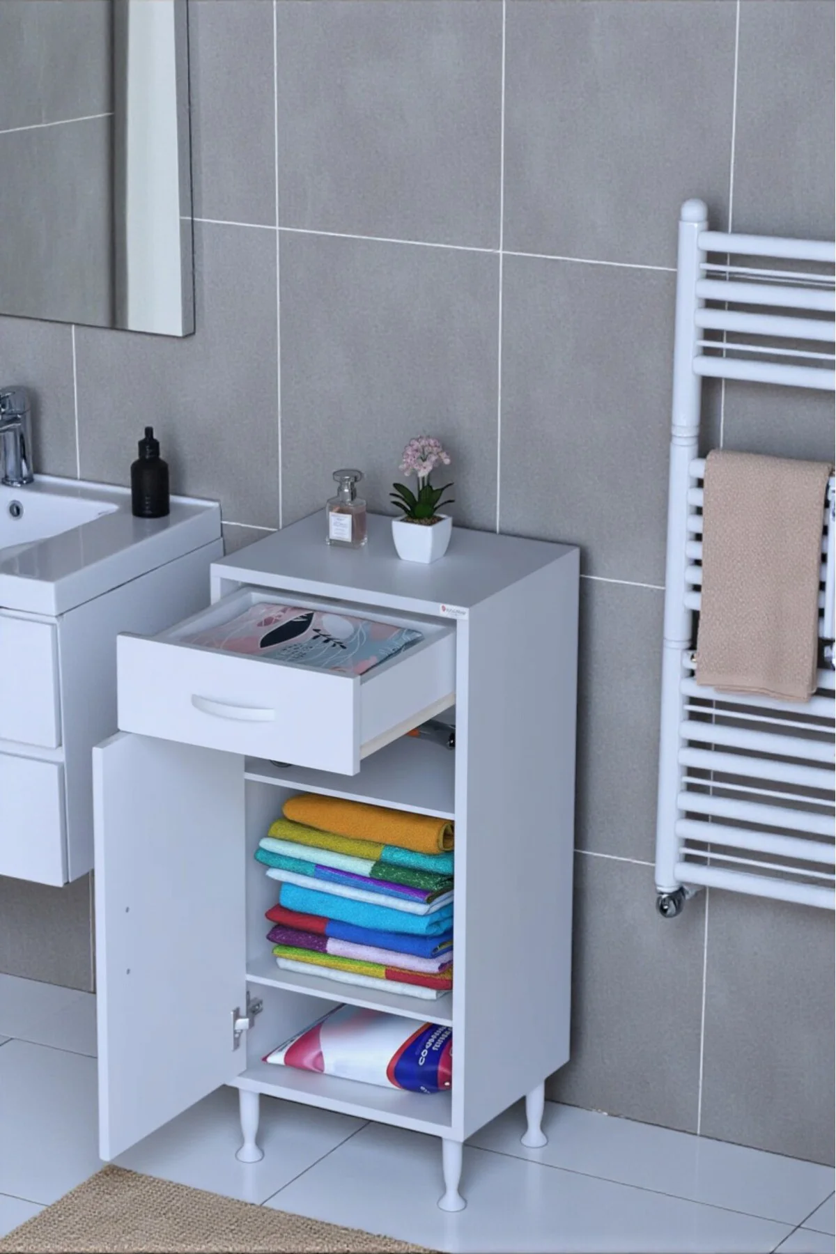 Taha 40 cm 3 Bölmeli Beyaz Çok Amaçlı Dolap 2 Raflı Banyo Mutfak Taha 40 cm 3 Bölmeli Beyaz Çok Amaçlı Dolap 2 Raflı Banyo Mutfak
