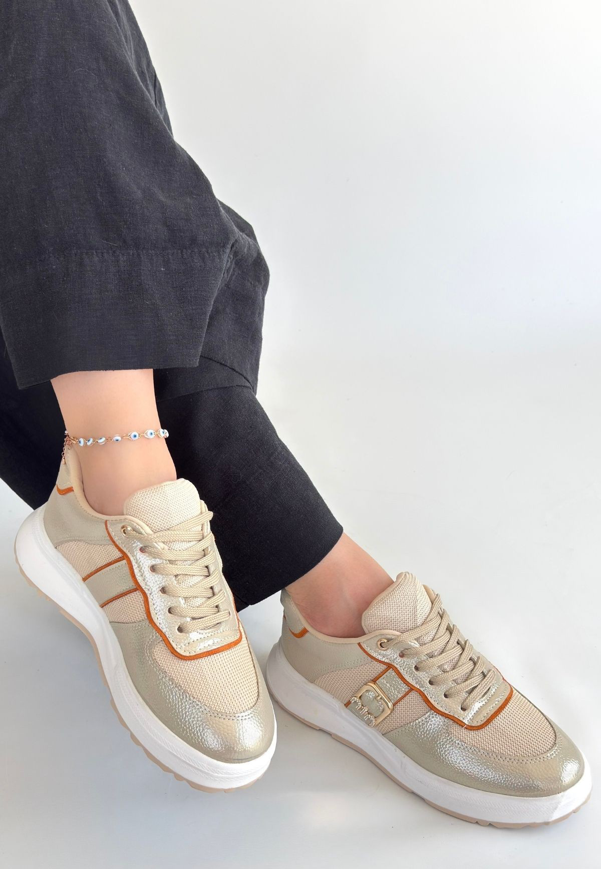 Tanwe Bej Cilt Bağcıklı Spor Ayakkabı