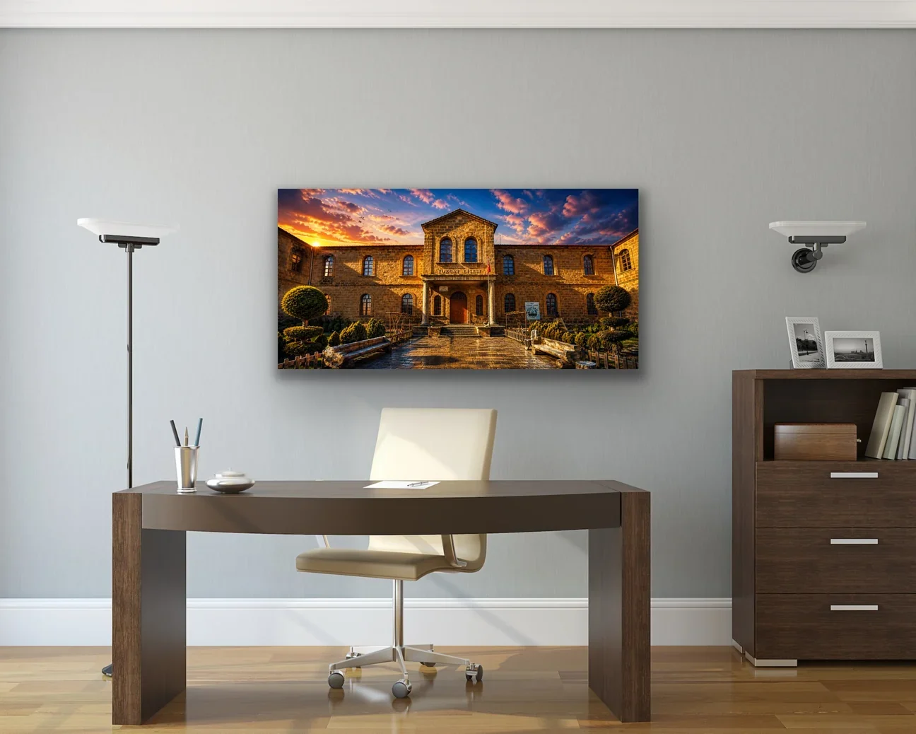 Tarihi Yozgat Lisesi Kanvas Tablo 60X120 CM - Çerçevesiz Duvar Sanatı