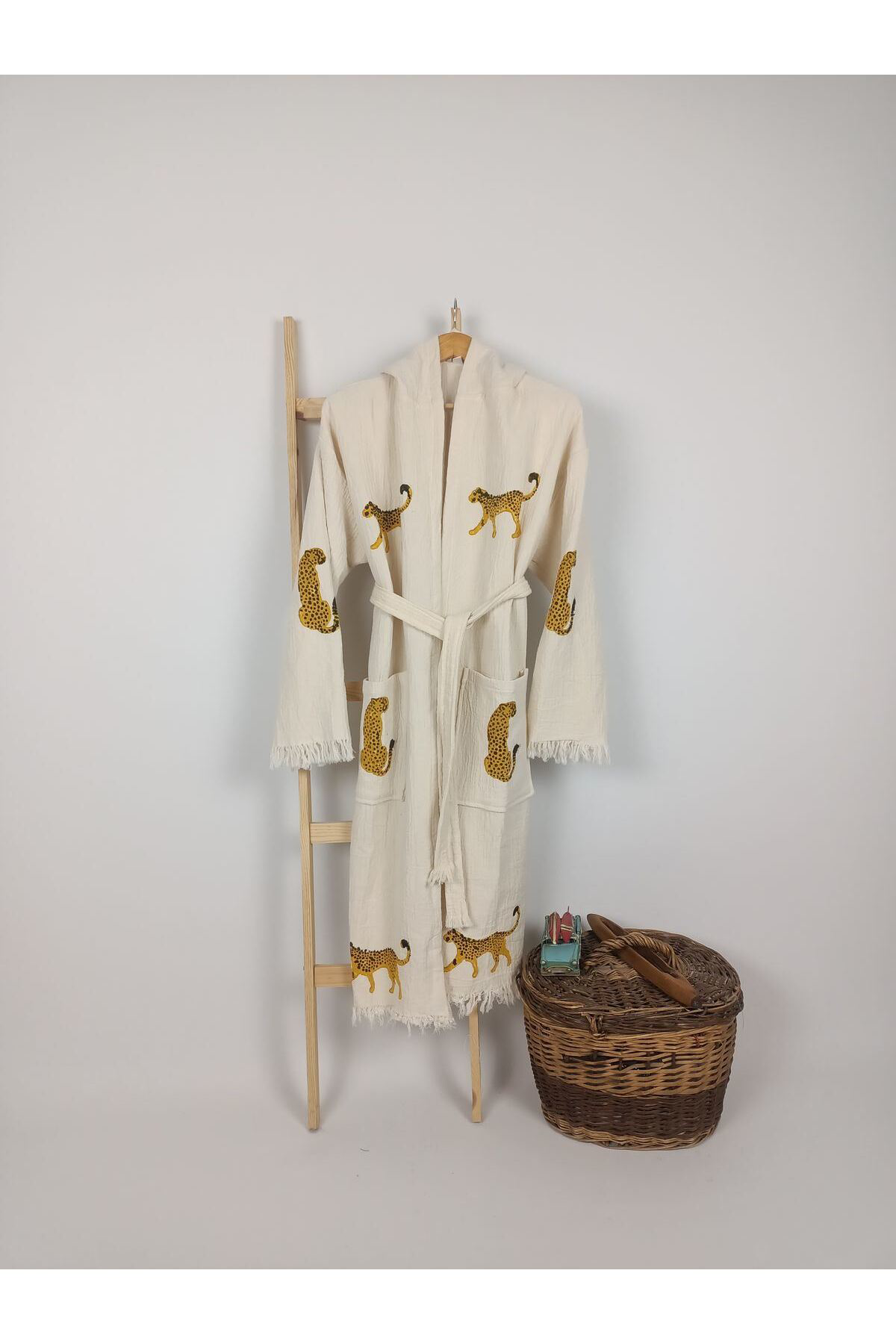 Buldan Concept Taş Baskı Bornoz Tiger