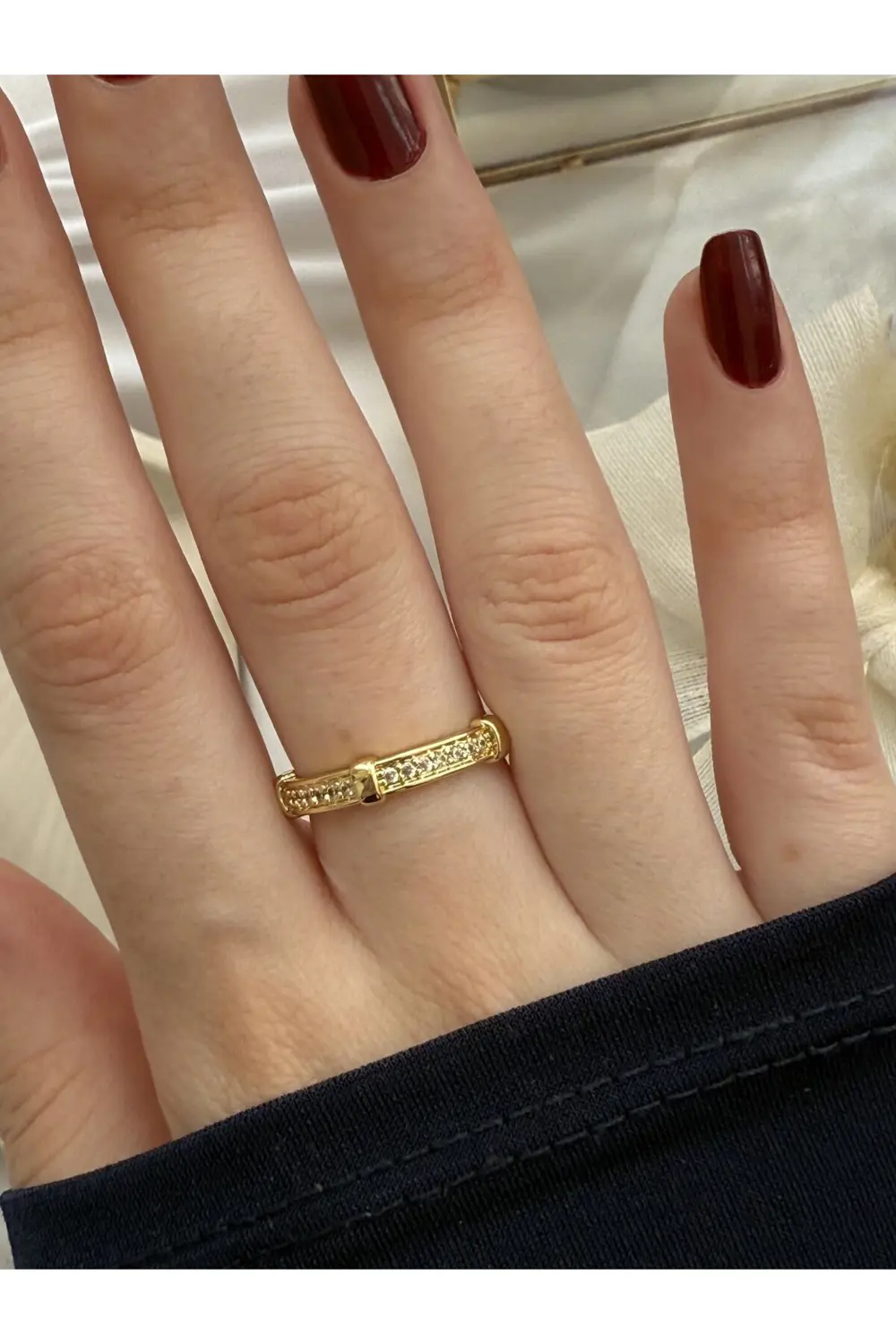 Atelier Emine Taş Detaylı Zarif Yüzük