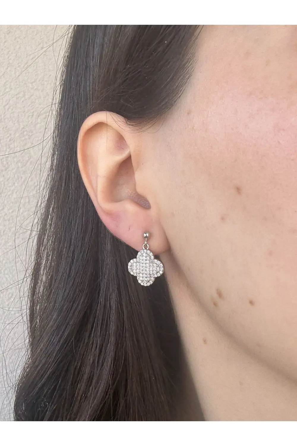 Atelier Emine Taş Kaplama Yonca Küpe