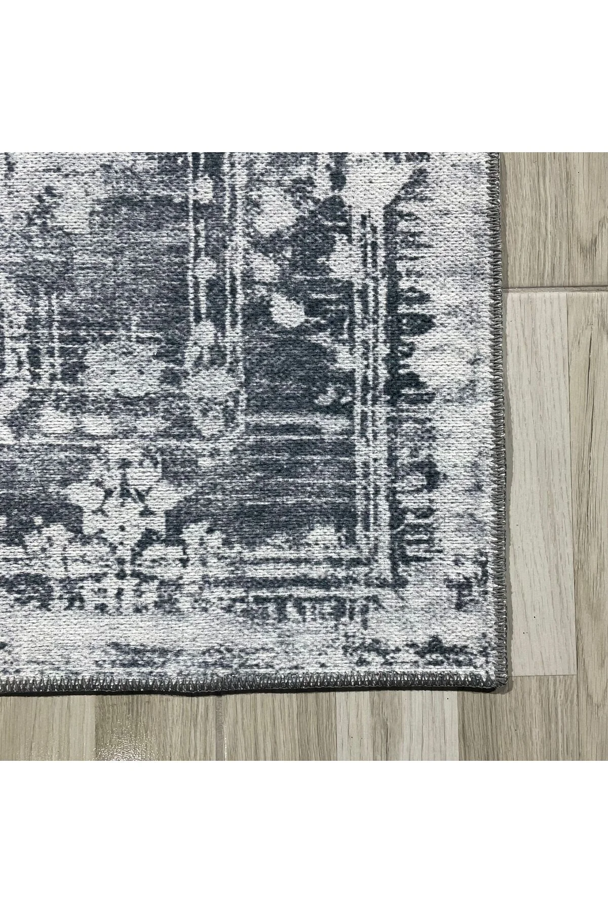 Tasarım Çift Taraflı Yıkanabilir Eskitme Şönil Halı Kilim Yolluk Gri Vintage Çerçeveli Tasarım Çift Taraflı Yıkanabilir Eskitme Şönil Halı Kilim Yolluk Gri Vintage Çerçeveli