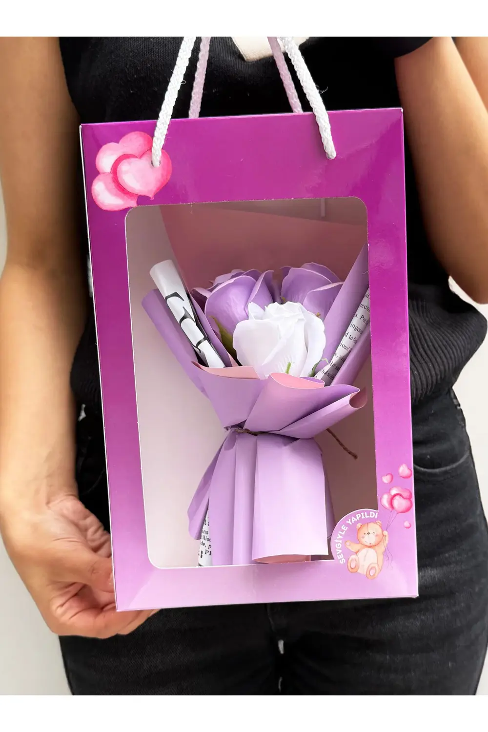 Taşıma Kutusunda Mor Temalı Buket - Kadına Hediye - Cicek Hediye