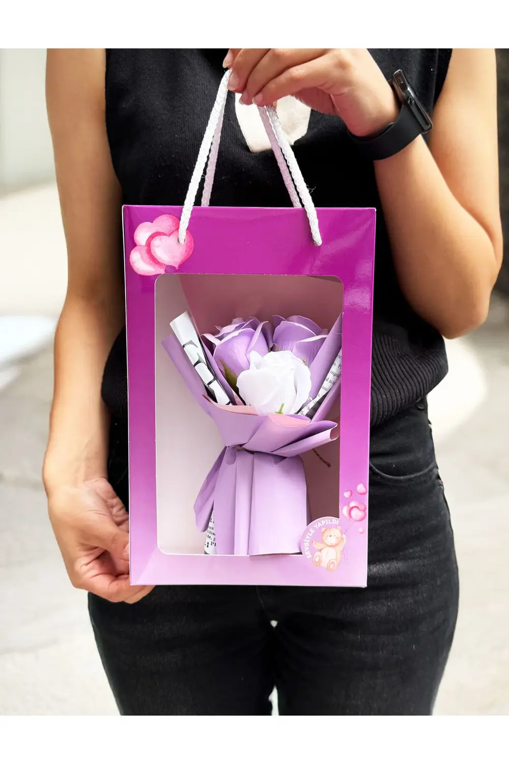 Taşıma Kutusunda Mor Temalı Buket - Kadına Hediye - Cicek Hediye