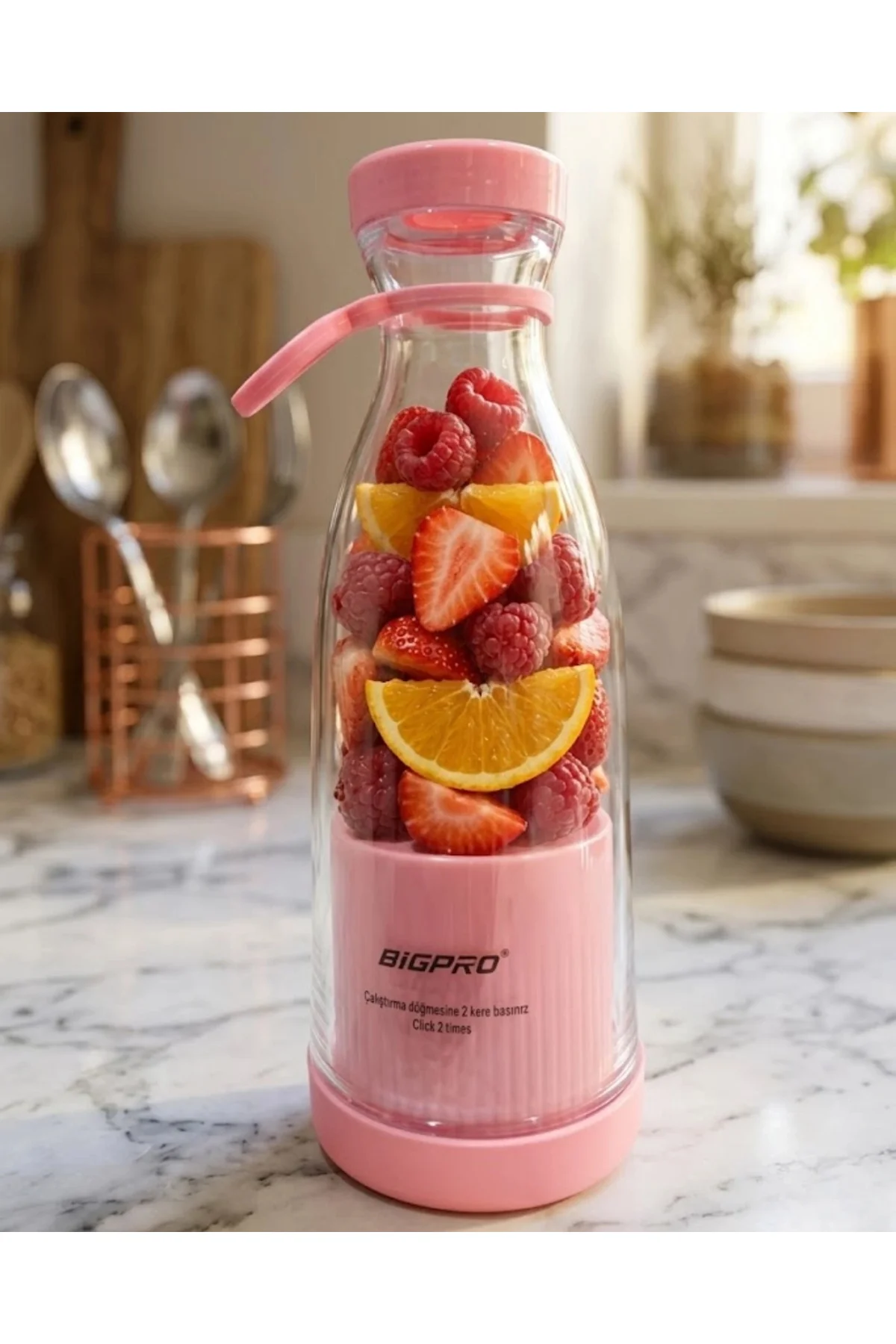 Taşınabilir Blender Smoothie Ve Meyve Karıştırıcı Kablosuz Kullanım