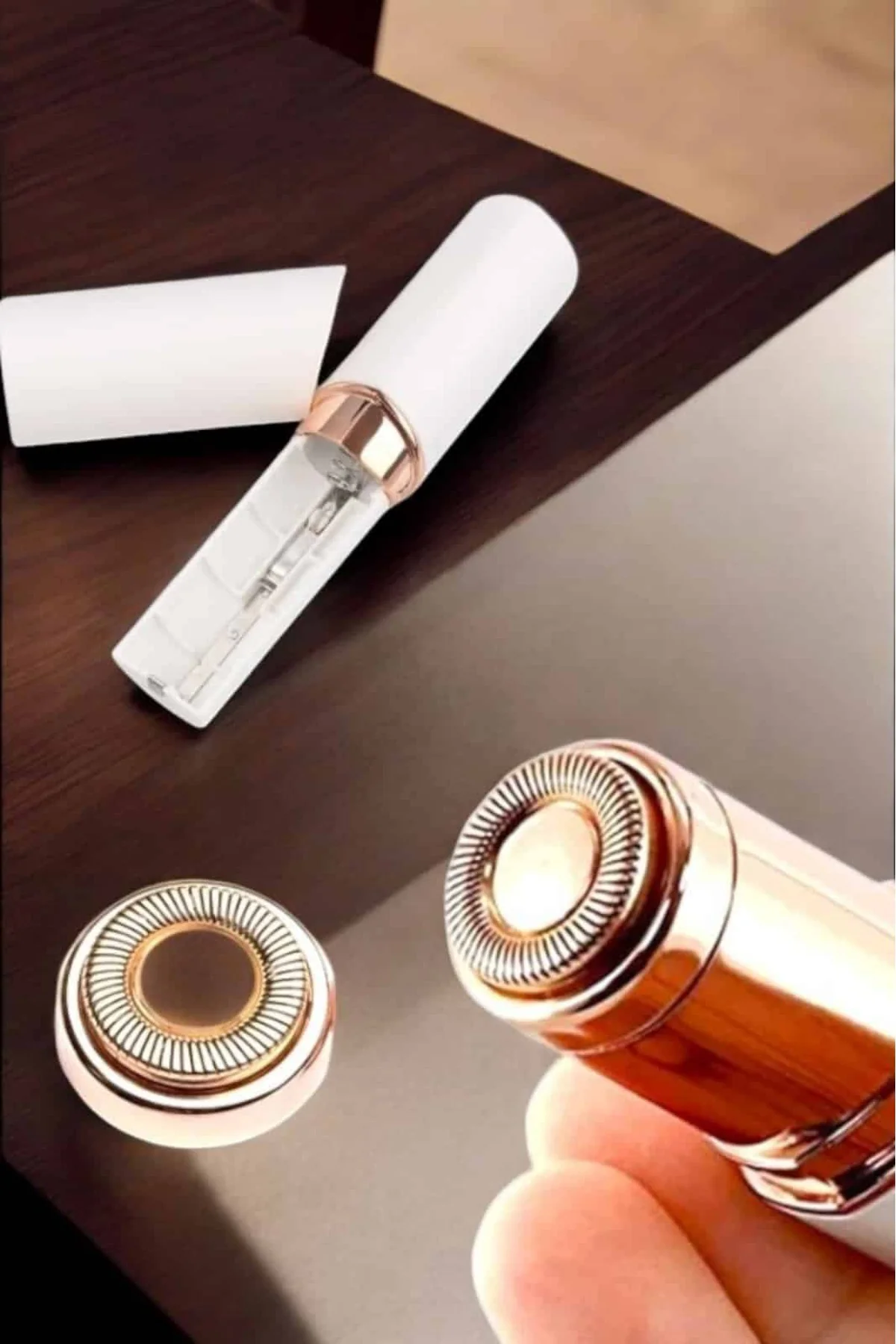 Taşınabilir ve Şık Yüz Kaş Epilatörü Hassas Ciltlere Özel