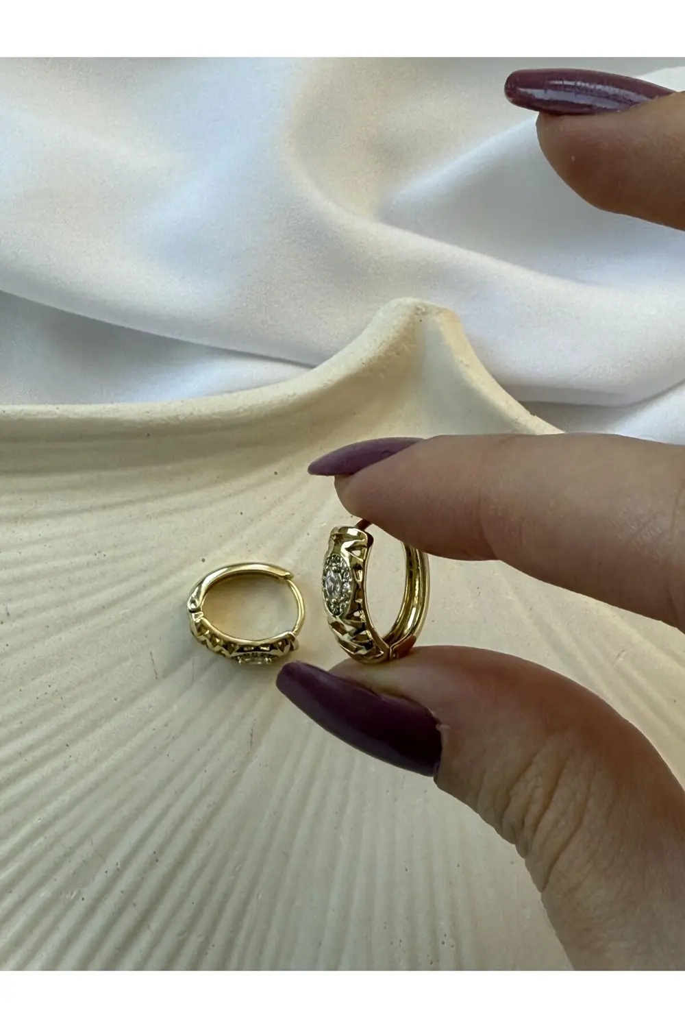 Atelier Emine Taşlı Çelik Küpe