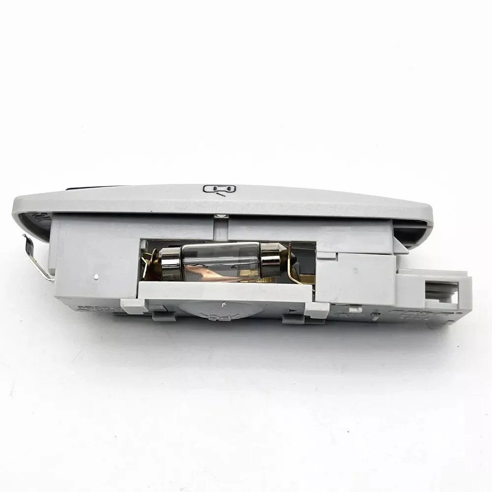 Tavan Lambası, Arka (VW Orjinal)(5G0947291K)(SEAT SKODA) Fiyatı, Yorumları ve Özellikleri
