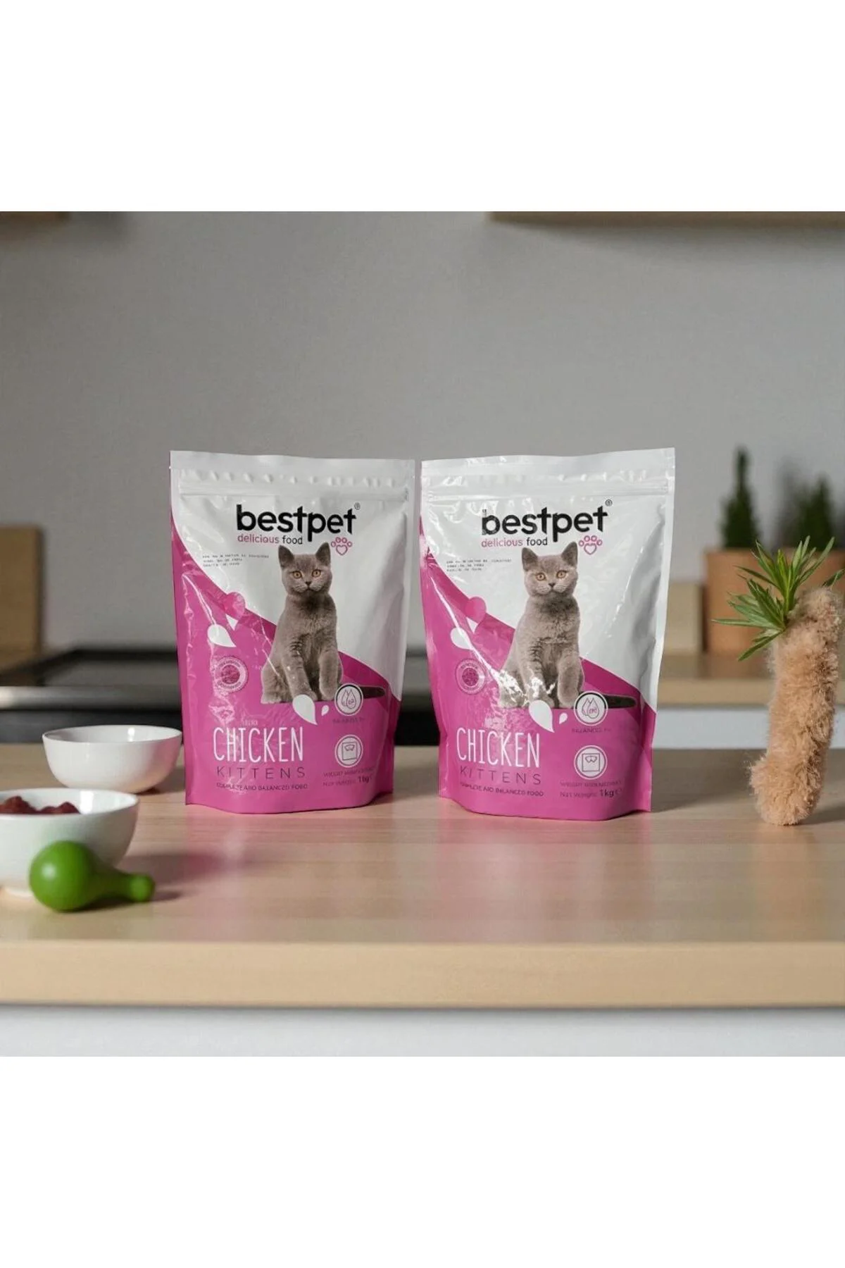 tavuklu yavru kedi maması 1kg*2 adet tavuklu yavru kedi maması 1kg*2 adet
