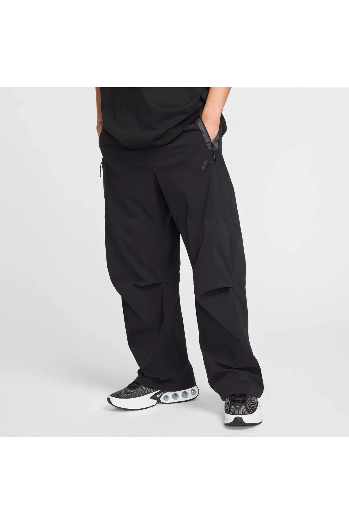 Tech Woven Pant OS Erkek Eşofman Altı HM7158-010