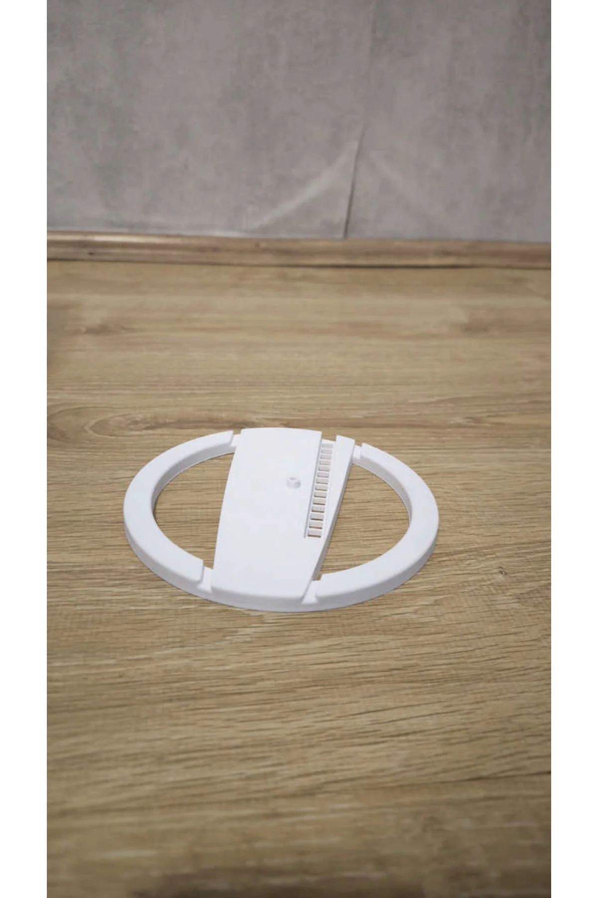 TECHMRT Oyun Konsolu Tutucu Şık ve Minimal Masa (180101) Üstü Sta