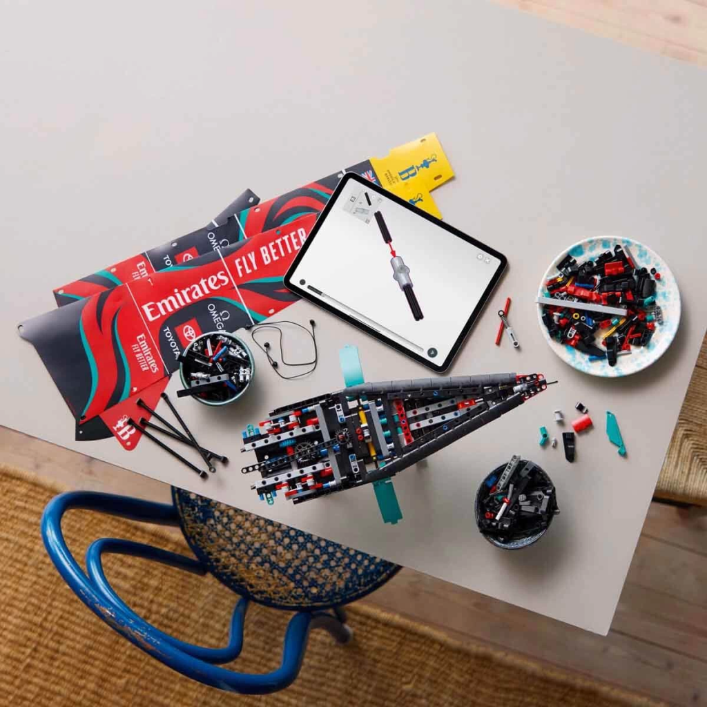 Technic Emirates Team New Zealand AC75 Yat 42174
