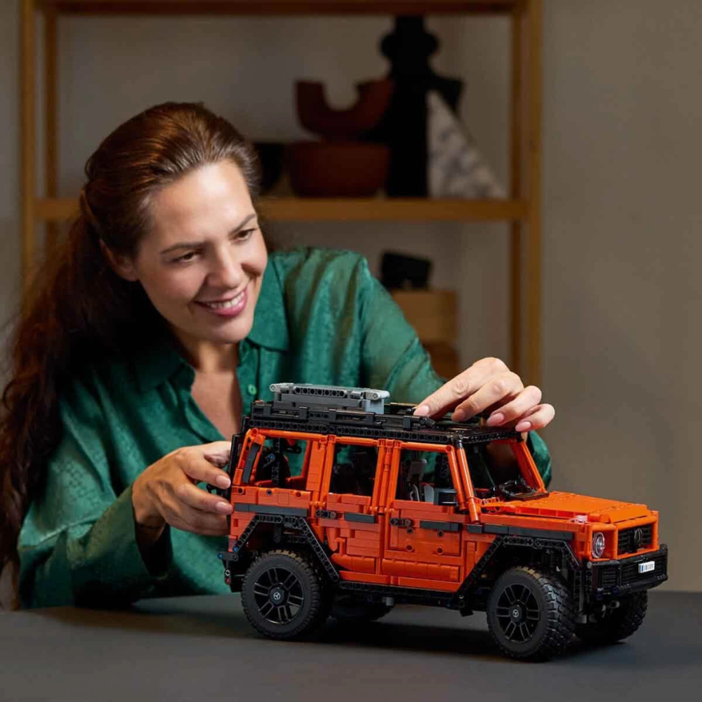 Technic Mercedes-Benz G 500 PROFESSIONAL Line 42177