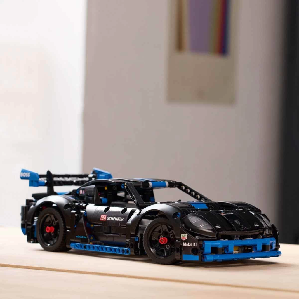Technic Porsche GT4 e-Performance Yarış Arabası 42176